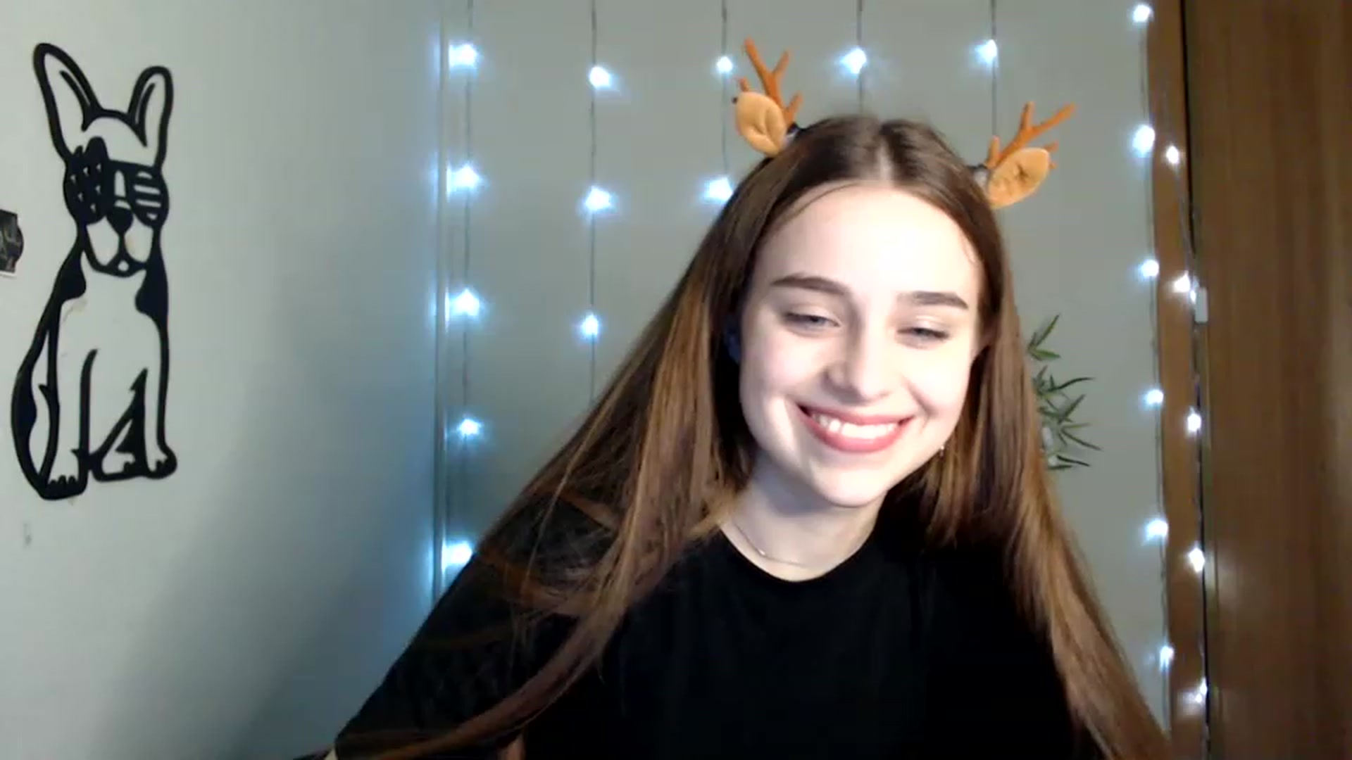 Gallery image thumbnail from PepperoniXXX's myfreecams stream on, 12/31/2022, 14:24 image 3 of 20