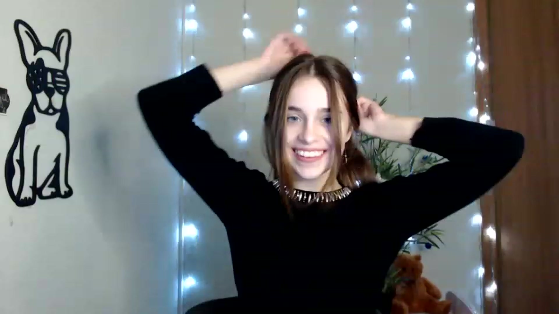 Gallery image thumbnail from PepperoniXXX's myfreecams stream on, 01/07/2023, 17:13 image 10 of 20