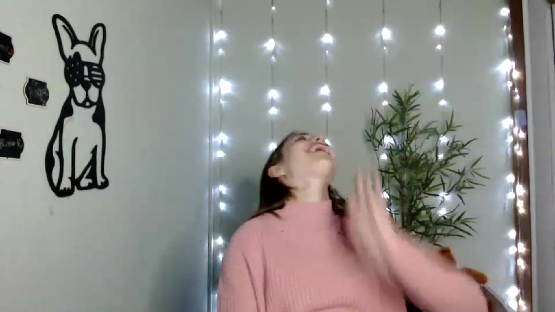 Gallery image thumbnail from PepperoniXXX's myfreecams stream on, 01/18/2023, 17:51 image 8 of 20