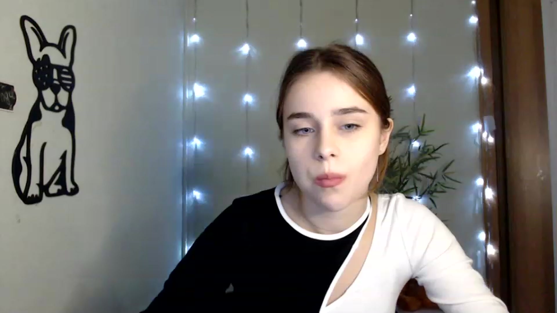 Gallery image thumbnail from PepperoniXXX's myfreecams stream on, 01/21/2023, 17:11 image 10 of 20