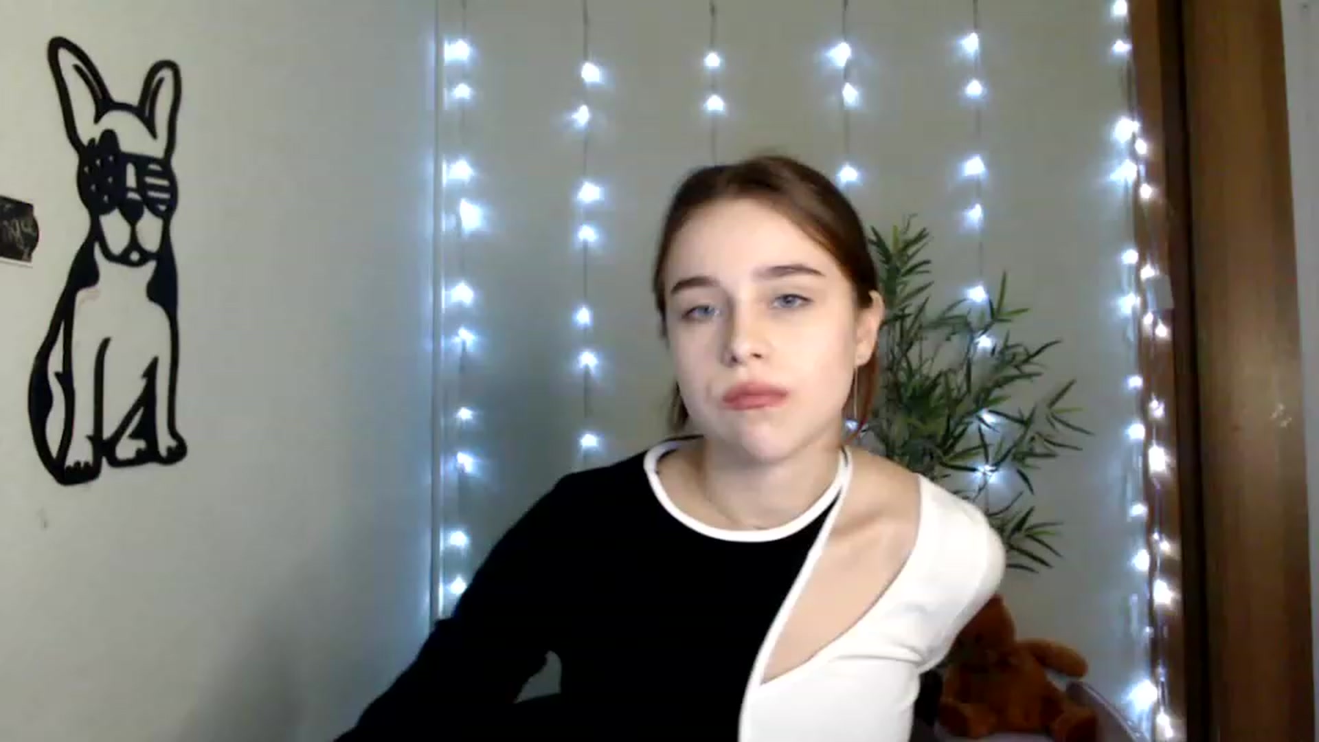 Gallery image thumbnail from PepperoniXXX's myfreecams stream on, 01/21/2023, 17:11 image 7 of 20