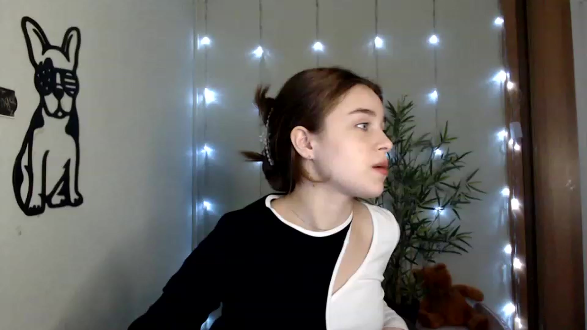 Gallery image thumbnail from PepperoniXXX's myfreecams stream on, 01/21/2023, 17:11 image 18 of 20