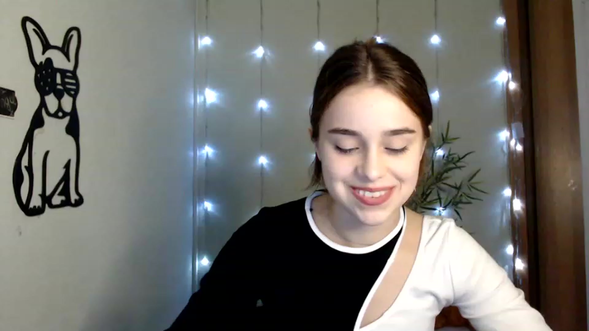 Gallery image thumbnail from PepperoniXXX's myfreecams stream on, 01/21/2023, 17:11 image 1 of 20