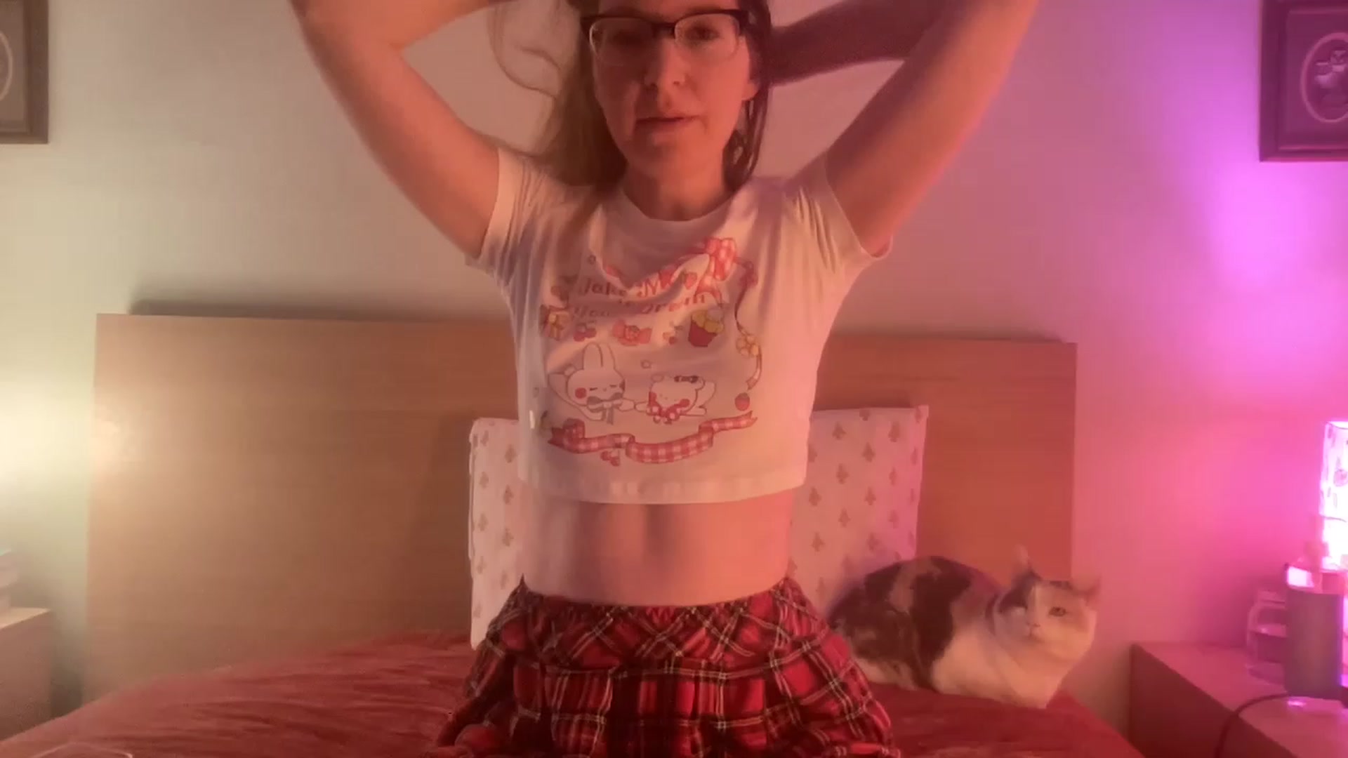 Gallery image thumbnail from Peppymint's myfreecams stream on, 04/06/2023, 24:56 image 4 of 20