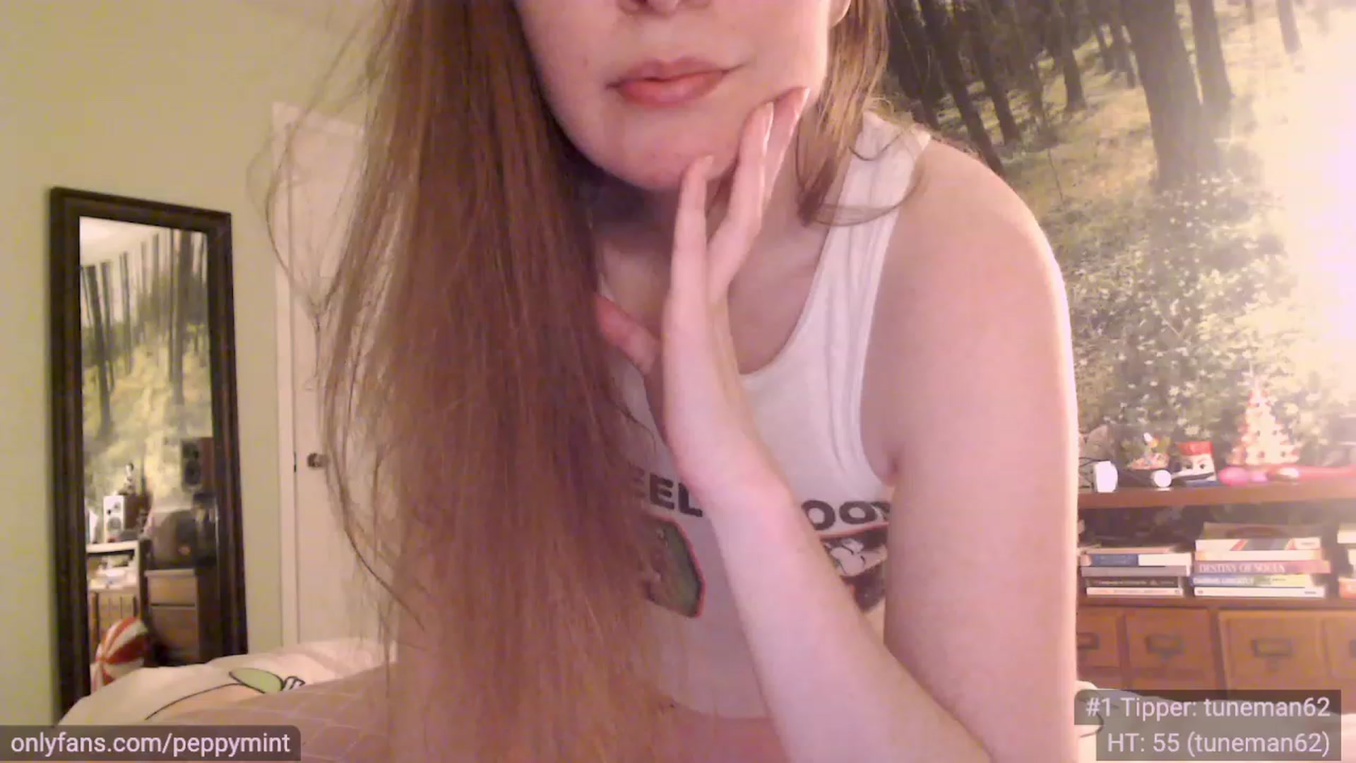 Gallery image thumbnail from Peppymint's myfreecams stream on, 05/17/2023, 05:07 image 1 of 20
