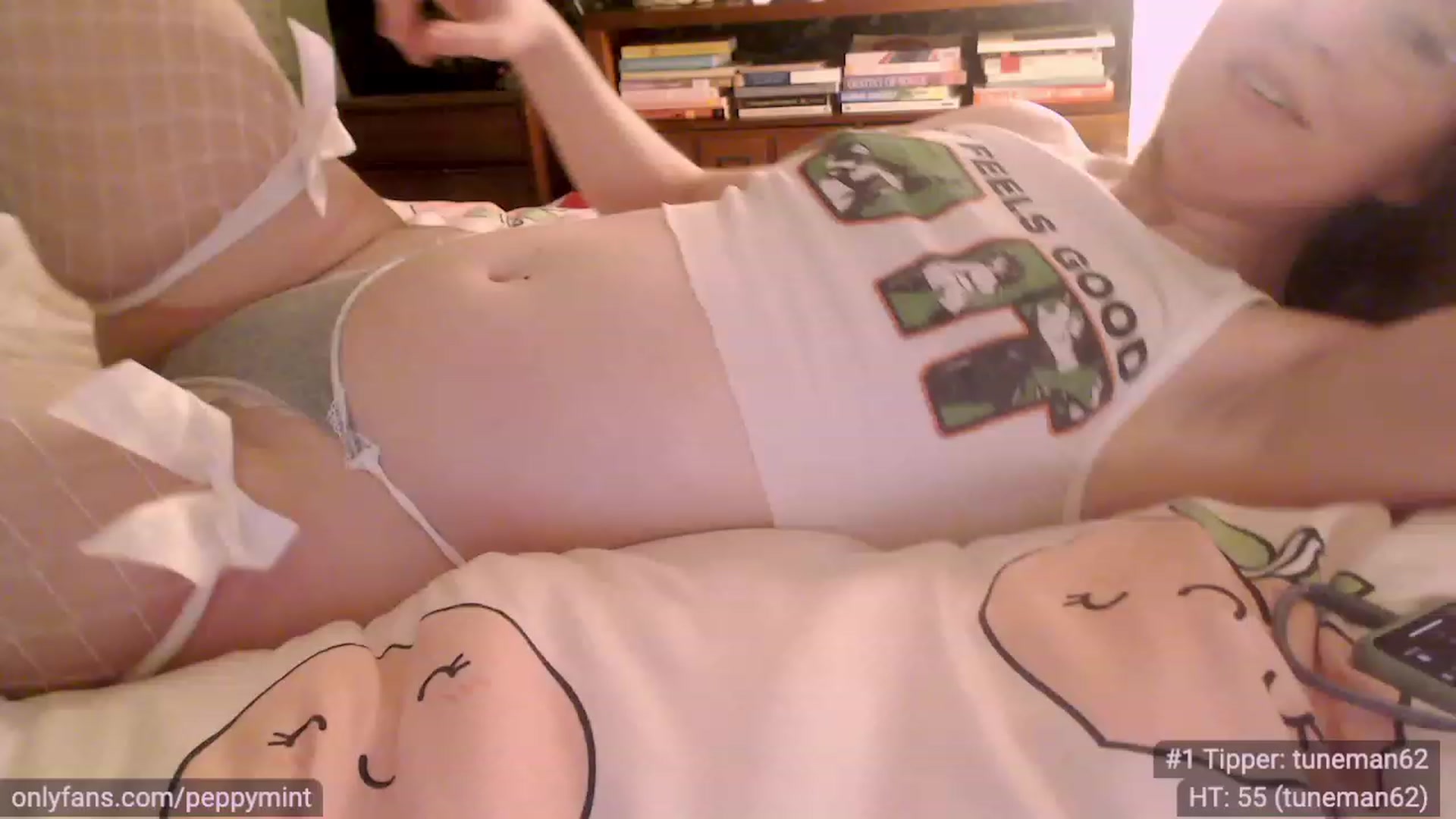 Gallery image thumbnail from Peppymint's myfreecams stream on, 05/17/2023, 05:07 image 8 of 20