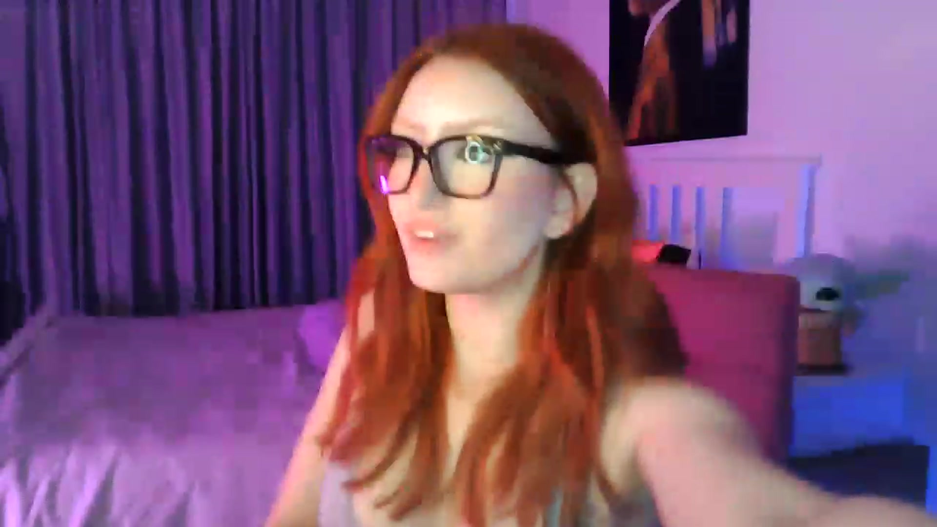 Gallery image thumbnail from Pepsi_Girl's myfreecams stream on, 06/08/2023, 24:53 image 17 of 20