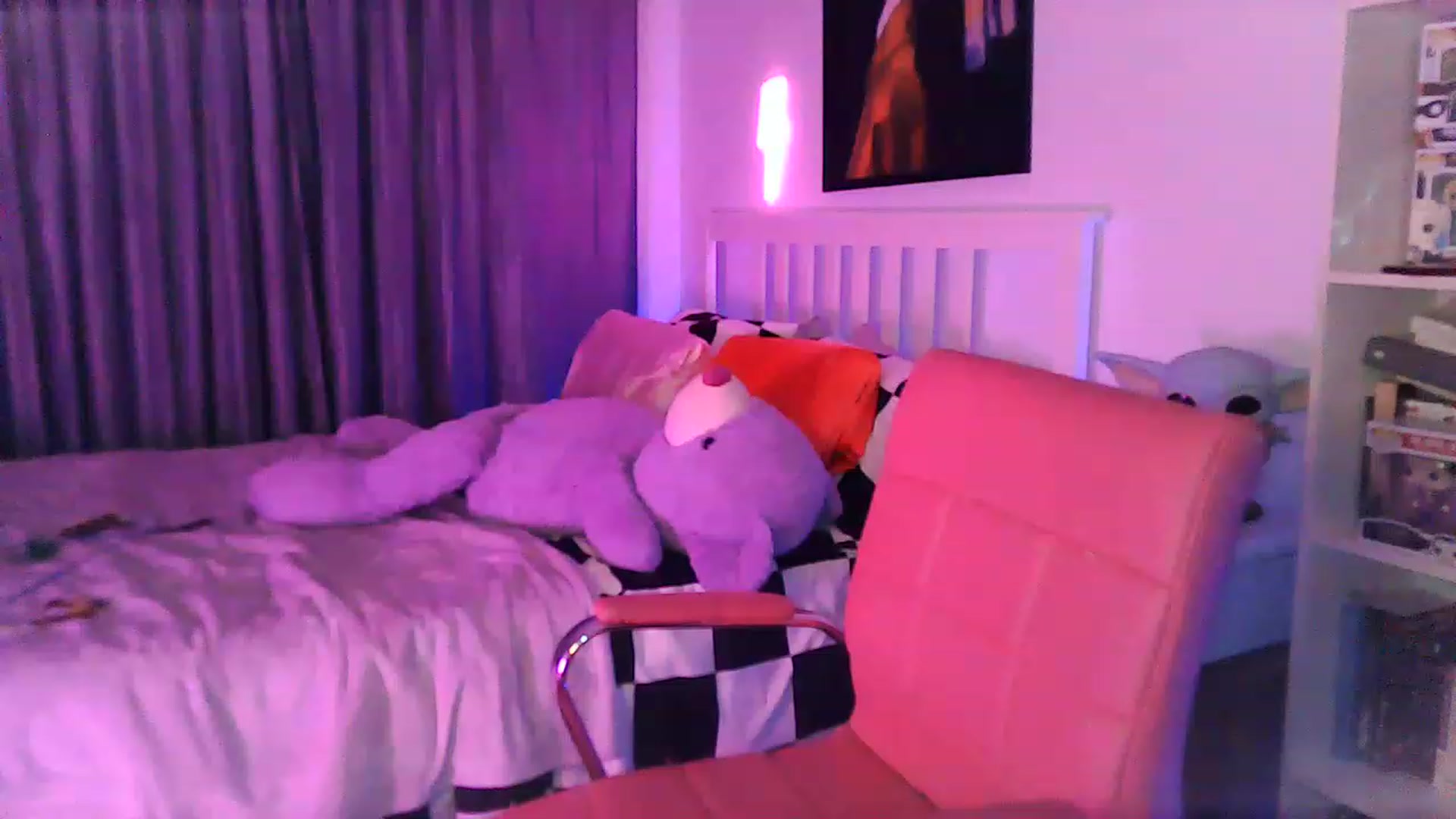 Gallery image thumbnail from Pepsi_Girl's myfreecams stream on, 06/26/2023, 03:40 image 7 of 20