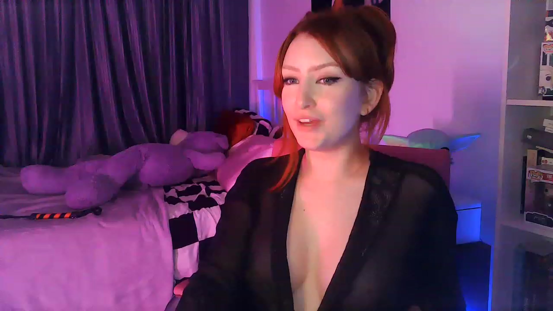 Gallery image thumbnail from Pepsi_Girl's myfreecams stream on, 07/16/2023, 01:32 image 10 of 20