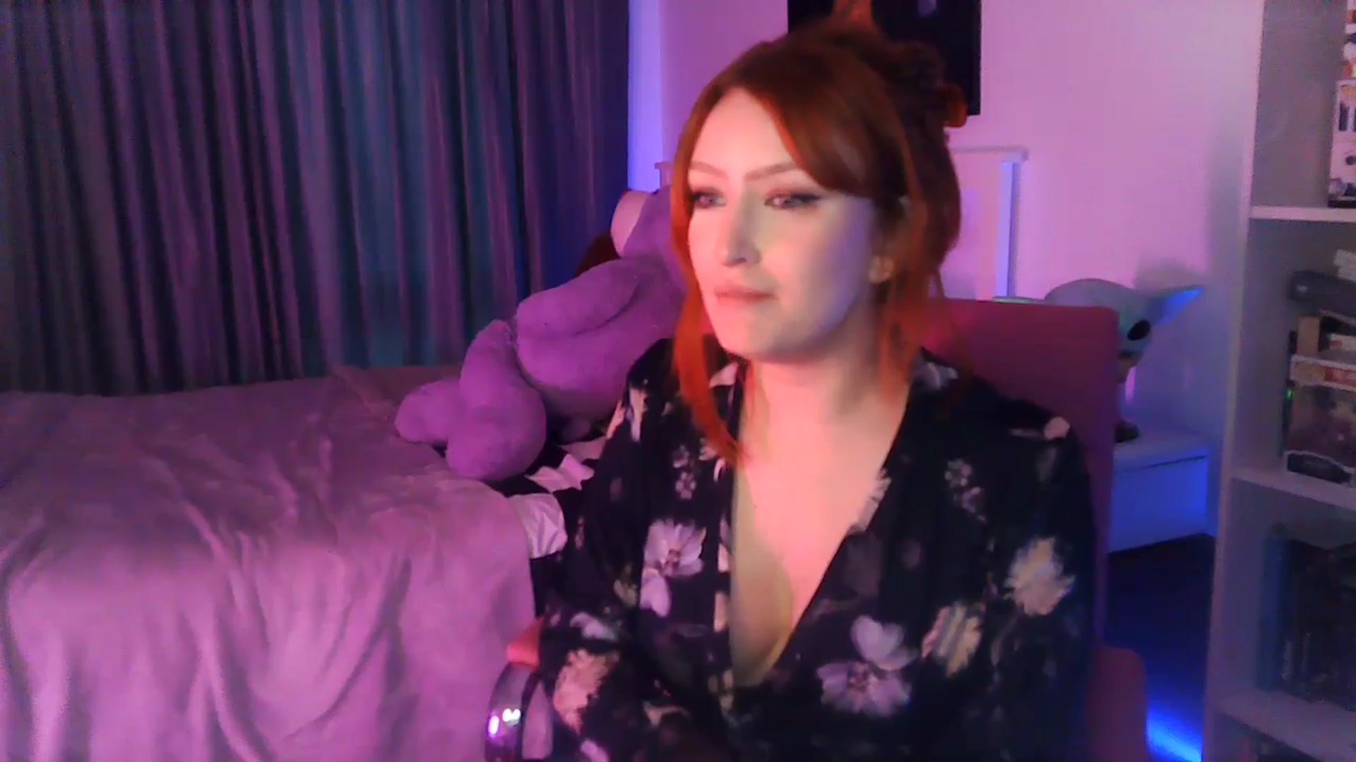 Gallery image thumbnail from Pepsi_Girl's myfreecams stream on, 07/19/2023, 01:35 image 10 of 20