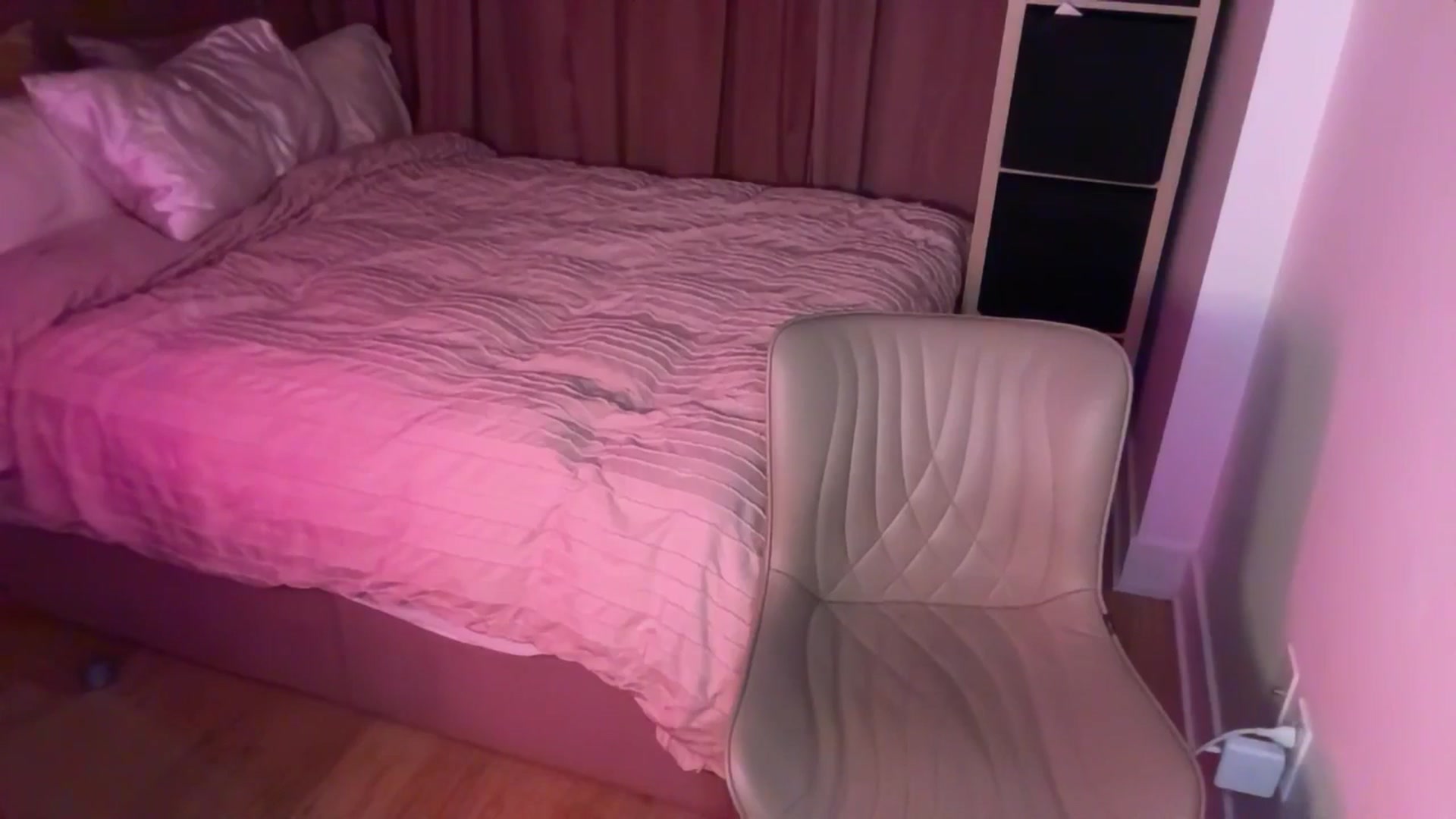Gallery image thumbnail from Pepsi_Girl's myfreecams stream on, 10/05/2025, 20:32 image 15 of 20
