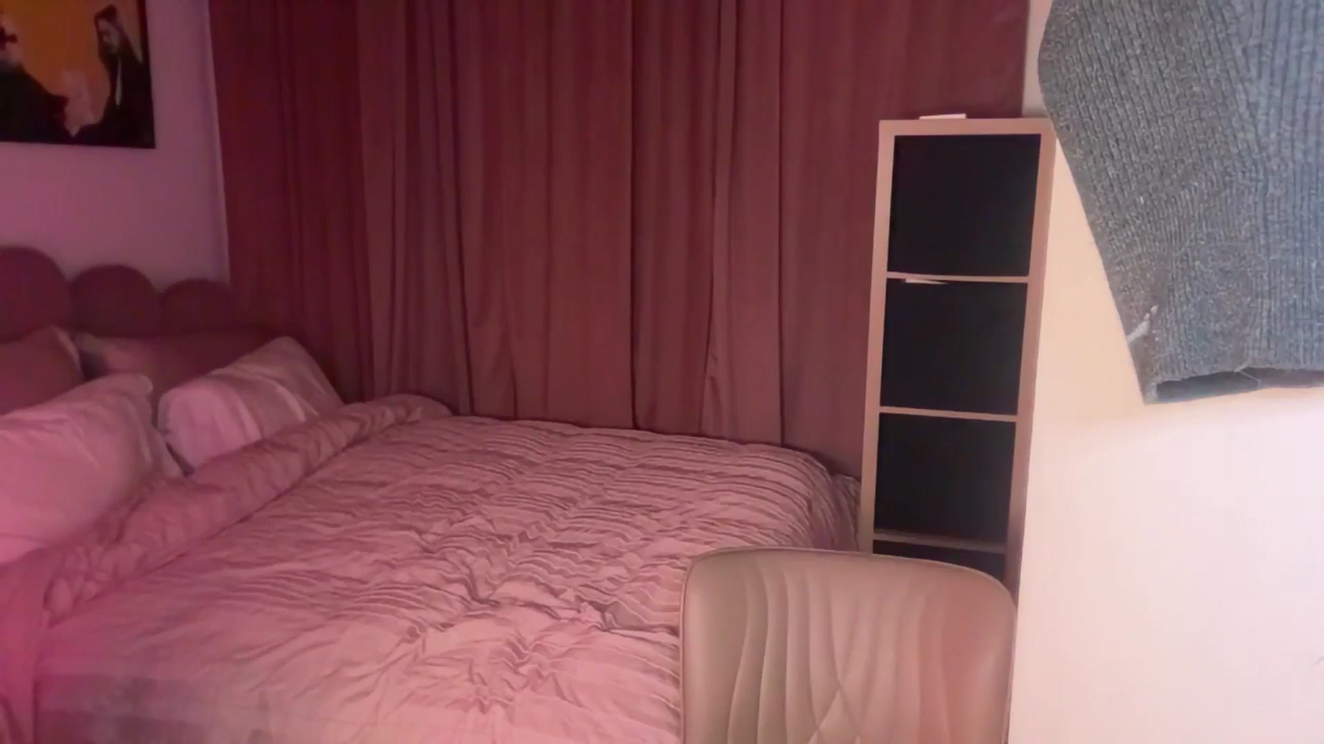 Gallery image thumbnail from Pepsi_Girl's myfreecams stream on, 01/06/2026, 24:01 image 20 of 20
