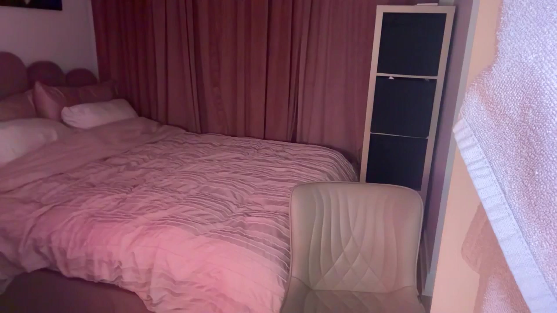 Gallery image thumbnail from Pepsi_Girl's myfreecams stream on, 01/18/2026, 20:42 image 16 of 20