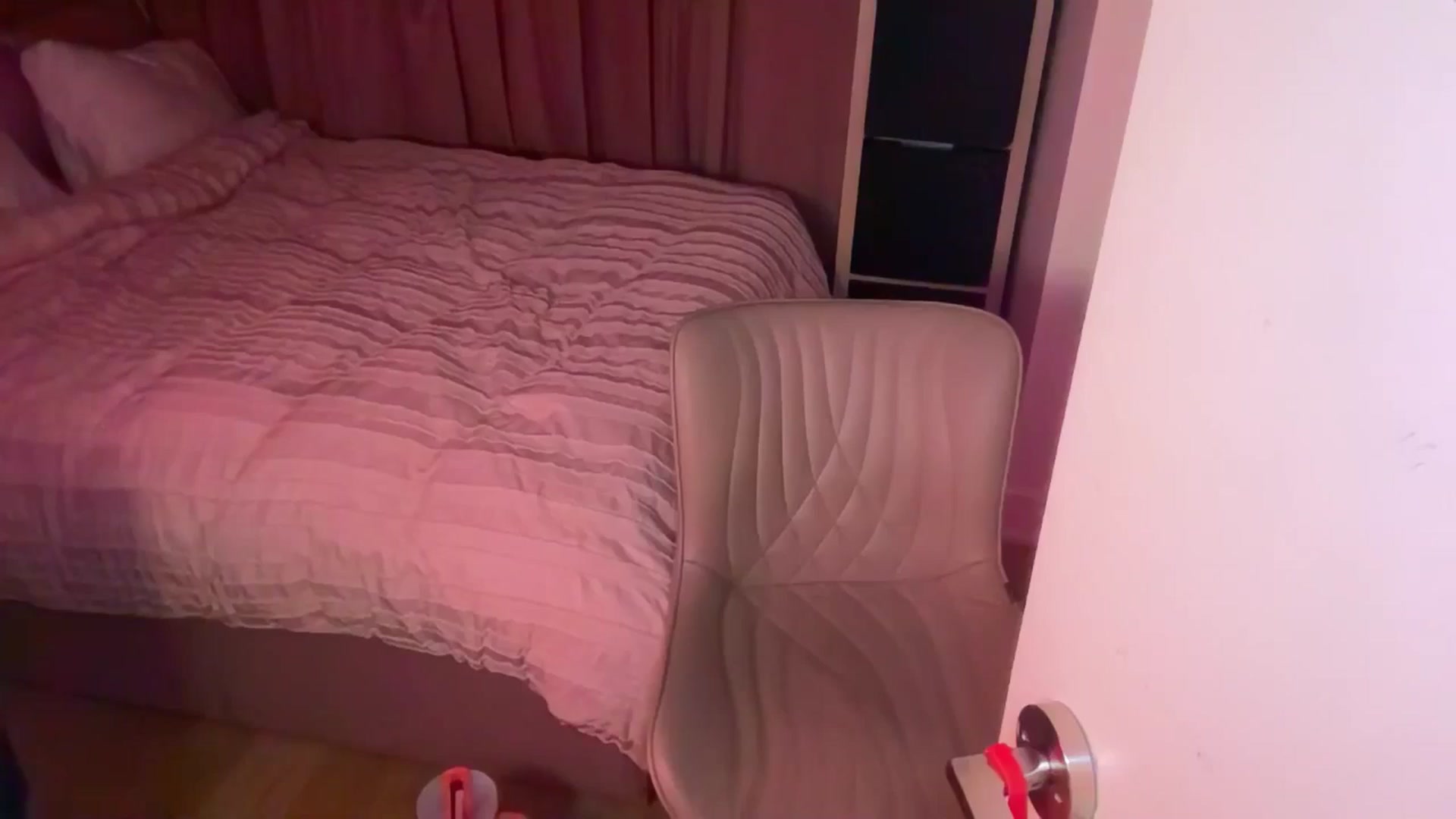 Gallery image thumbnail from Pepsi_Girl's myfreecams stream on, 01/25/2026, 02:52 image 4 of 20