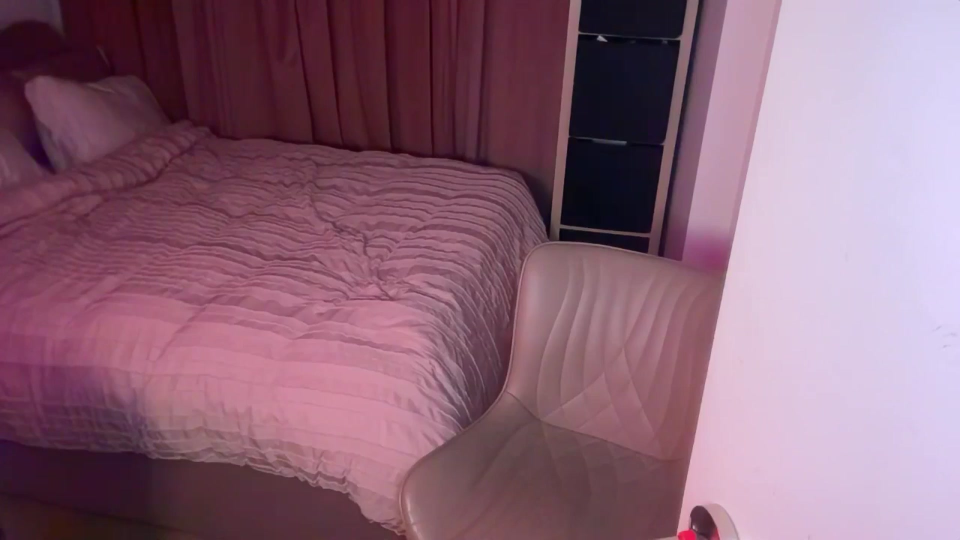 Gallery image thumbnail from Pepsi_Girl's myfreecams stream on, 01/25/2026, 02:52 image 14 of 20