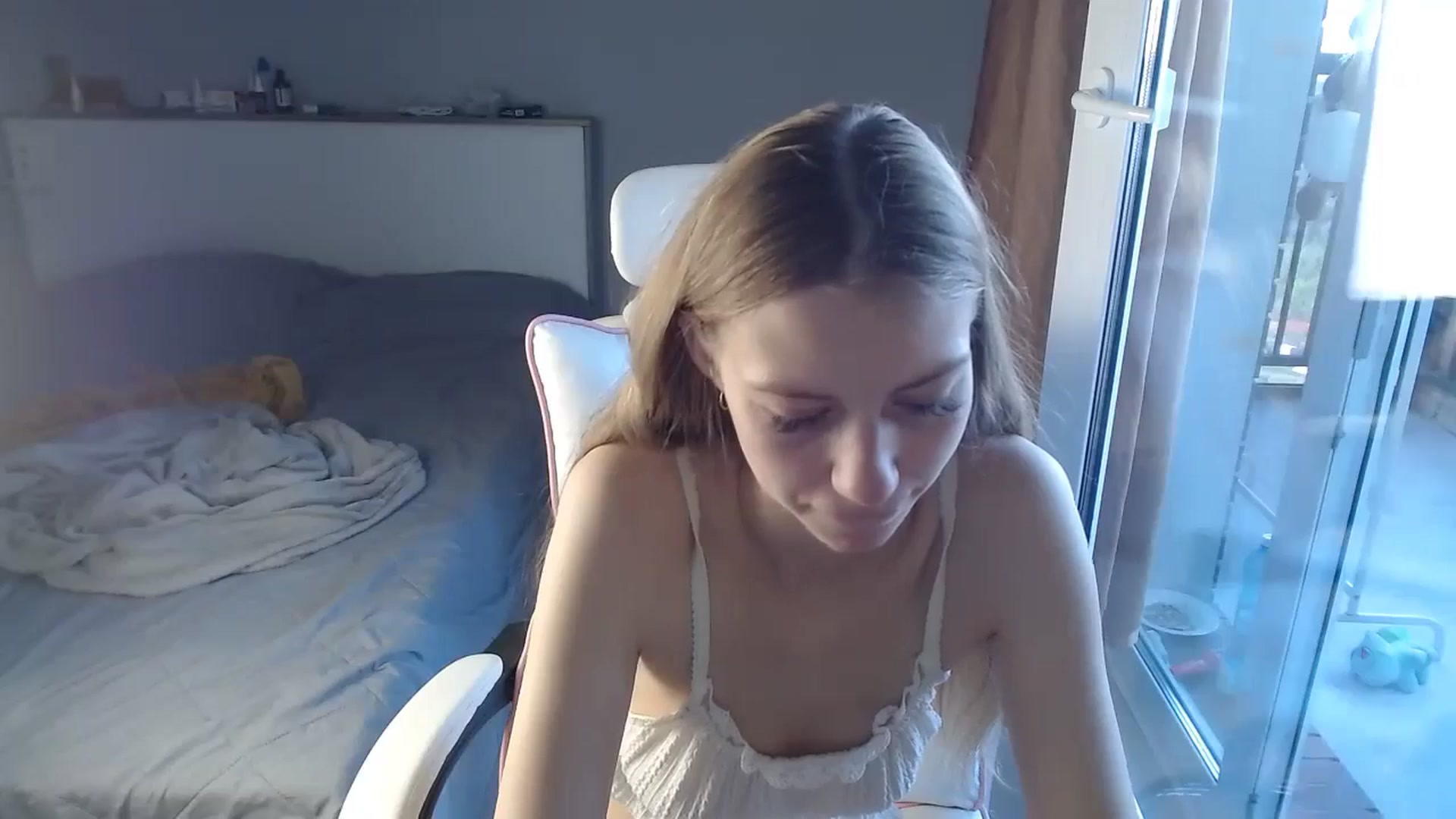 Gallery image thumbnail from Perfect_Blond's myfreecams stream on, 08/05/2024, 02:16 image 3 of 20