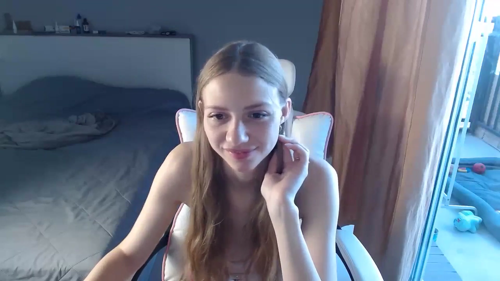 Gallery image thumbnail from Perfect_Blond's myfreecams stream on, 08/06/2024, 03:12 image 5 of 20