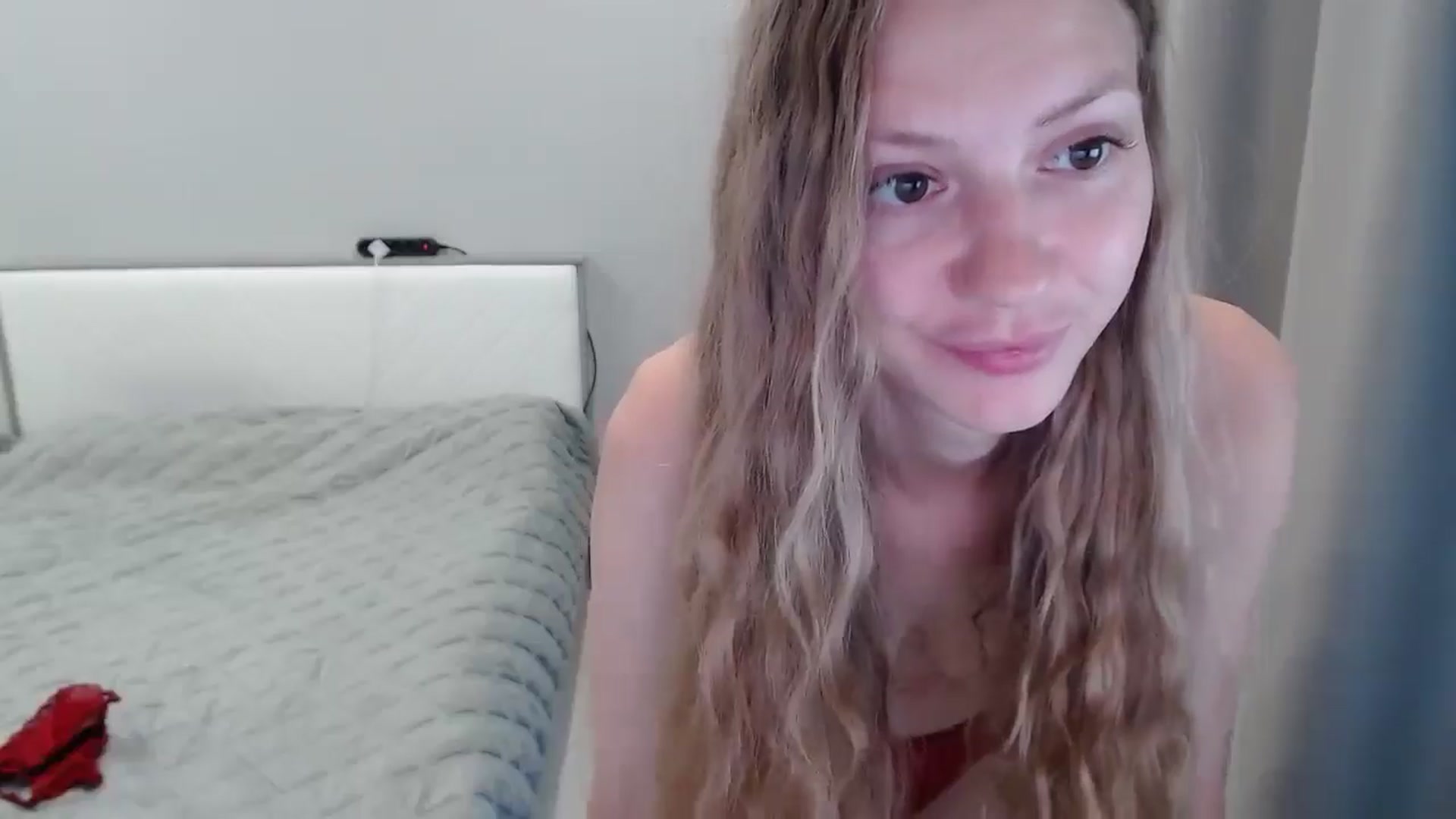 Gallery image thumbnail from Perfect_Blond's myfreecams stream on, 07/26/2025, 24:33 image 15 of 20