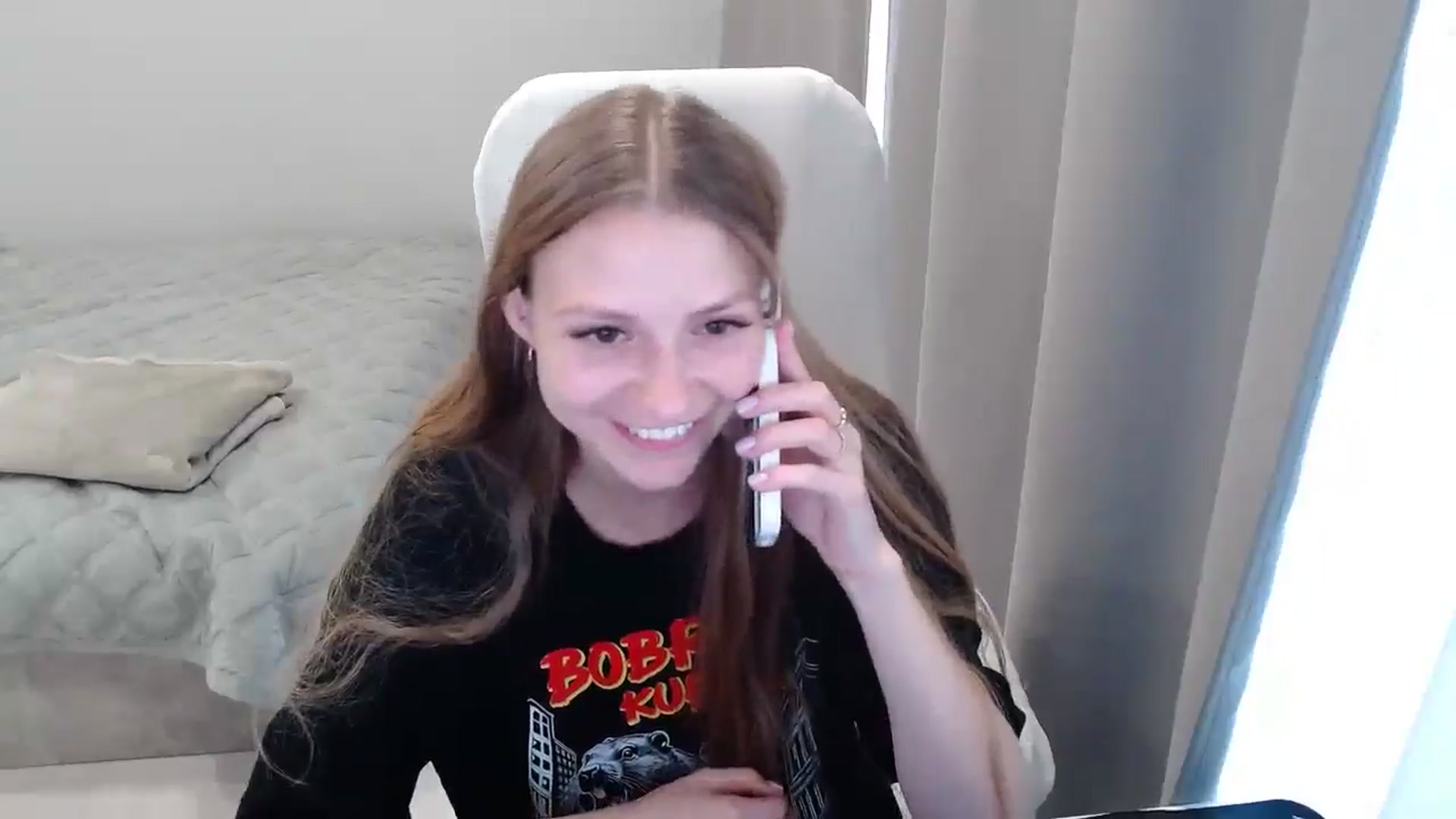 Gallery image thumbnail from Perfect_Blond's myfreecams stream on, 10/22/2025, 06:13 image 4 of 20