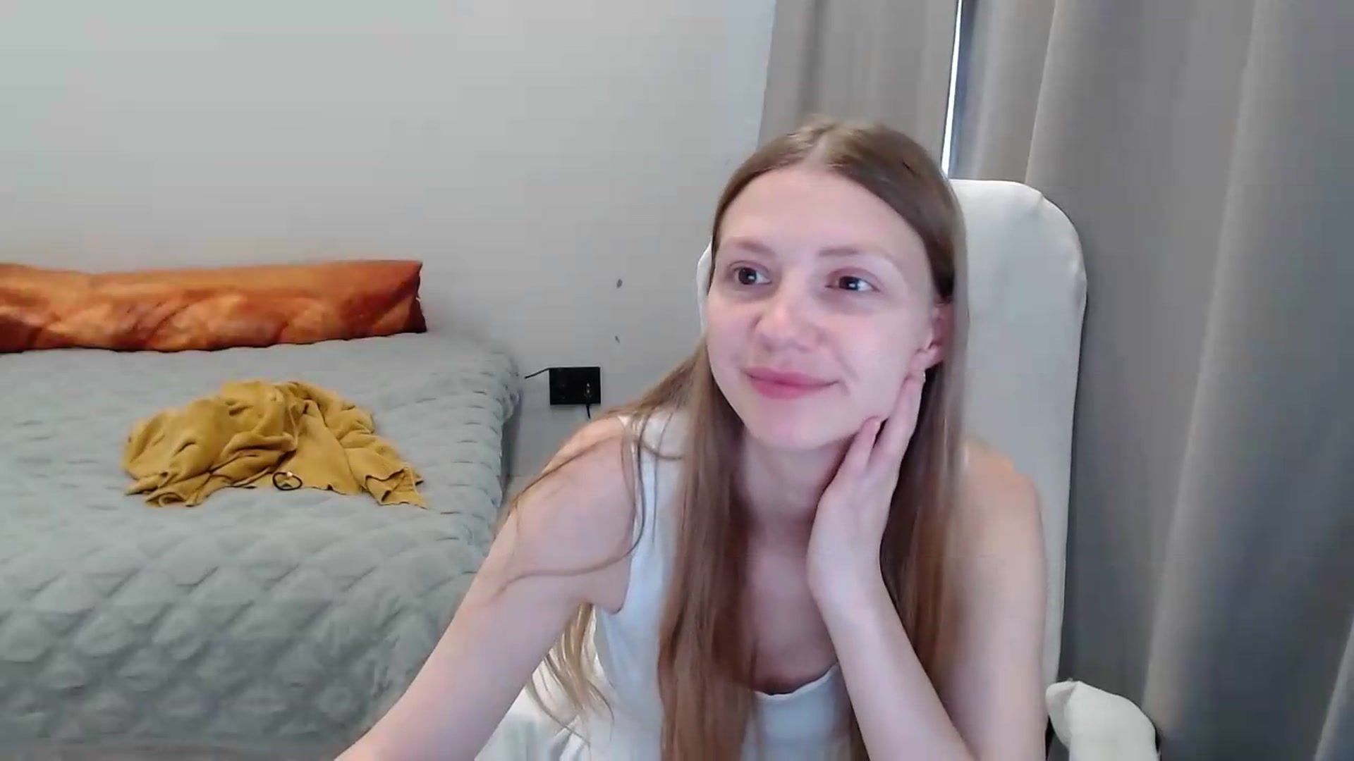 Gallery image thumbnail from Perfect_Blond's myfreecams stream on, 05/05/2026, 04:47 image 5 of 20