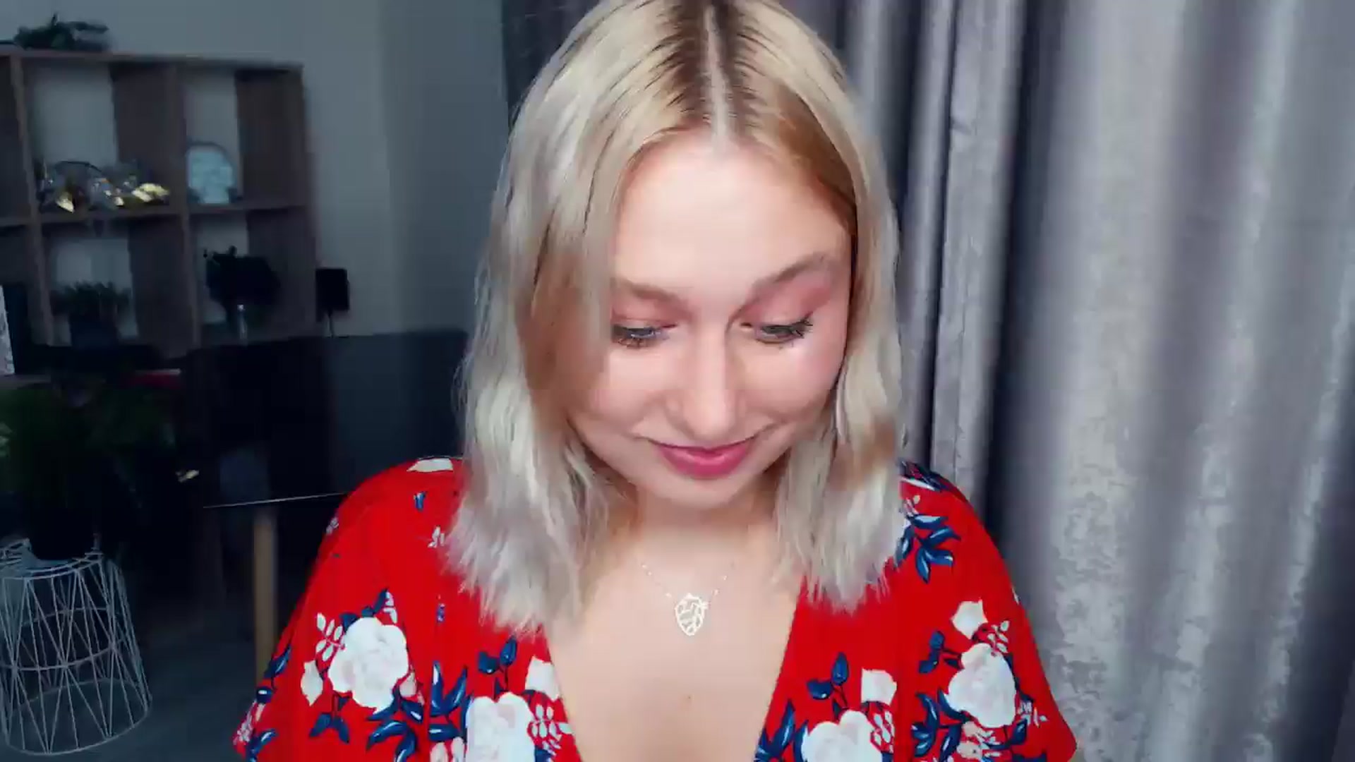Gallery image thumbnail from Perfect_Star's myfreecams stream on, 09/06/2025, 18:23 image 8 of 20