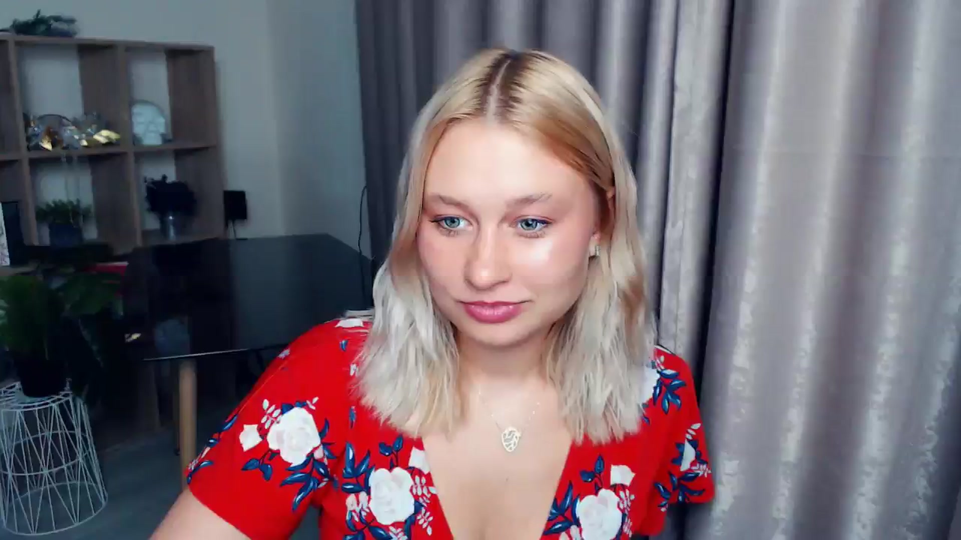 Gallery image thumbnail from Perfect_Star's myfreecams stream on, 09/06/2025, 18:23 image 1 of 20
