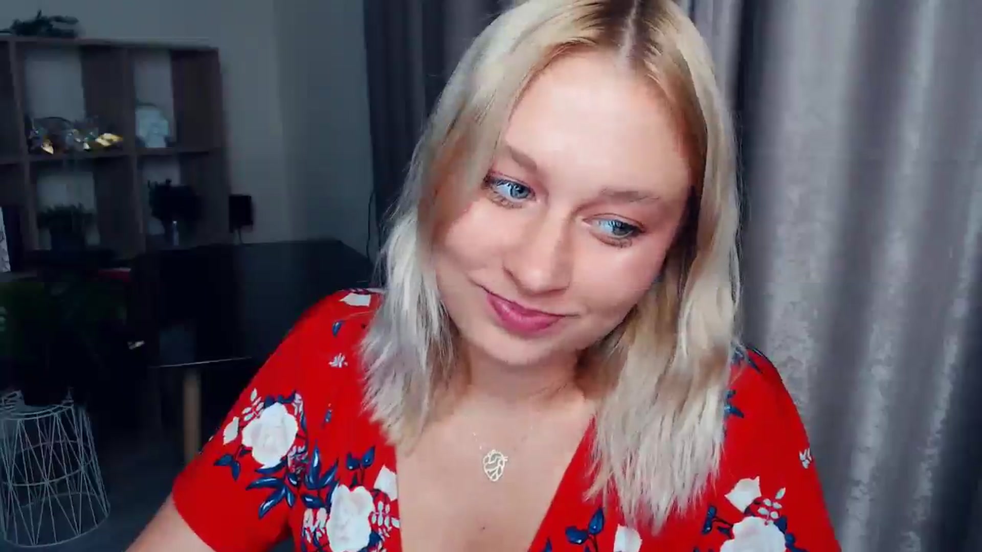 Gallery image thumbnail from Perfect_Star's myfreecams stream on, 09/06/2025, 18:23 image 10 of 20