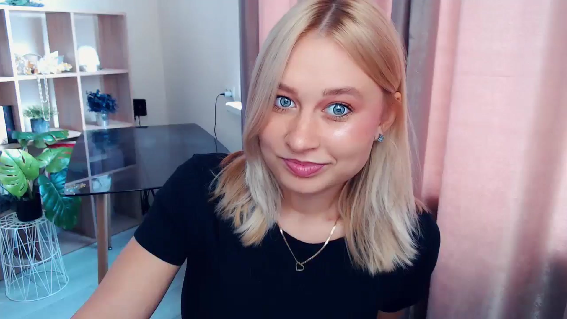 Gallery image thumbnail from Perfect_Star's myfreecams stream on, 09/07/2025, 07:59 image 20 of 20