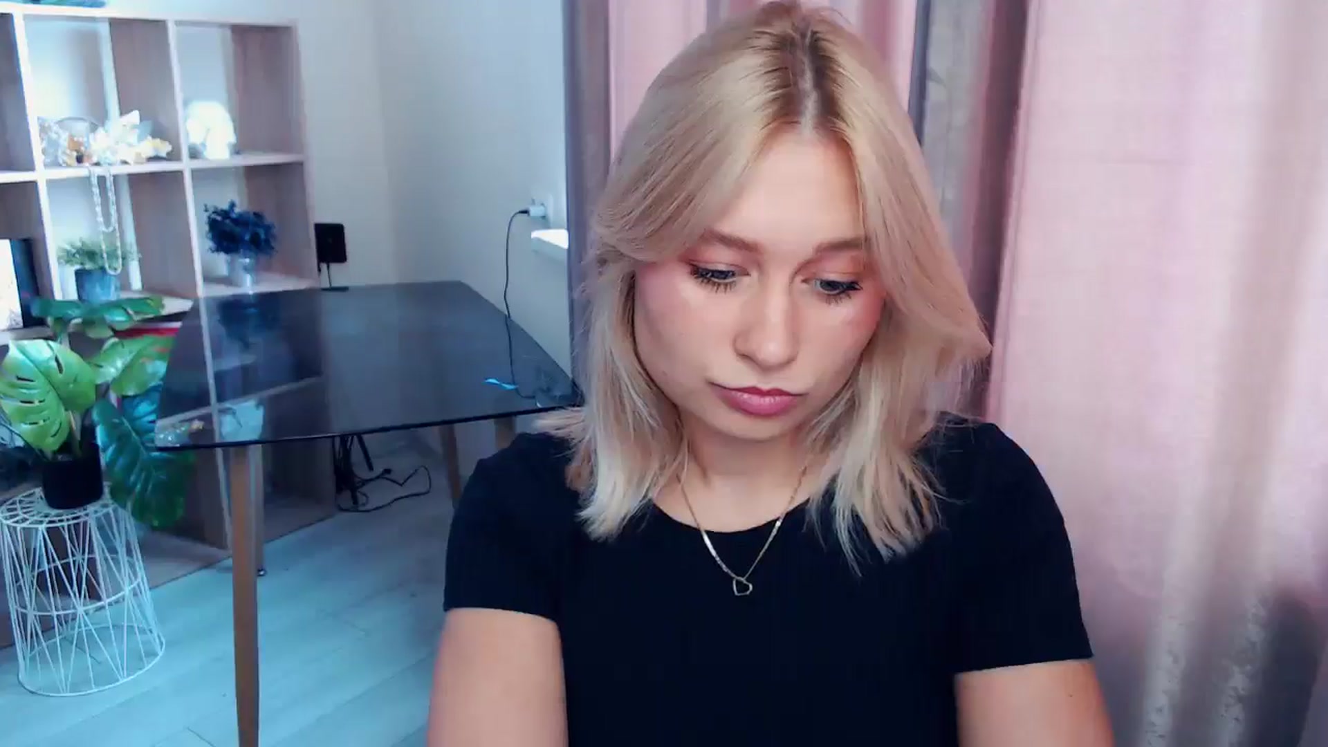 Gallery image thumbnail from Perfect_Star's myfreecams stream on, 09/07/2025, 10:31 image 20 of 20