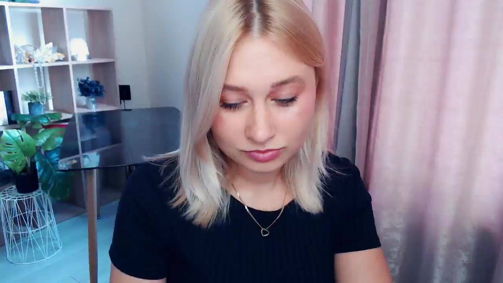 Gallery image thumbnail from Perfect_Star's myfreecams stream on, 09/07/2025, 10:31 image 5 of 20