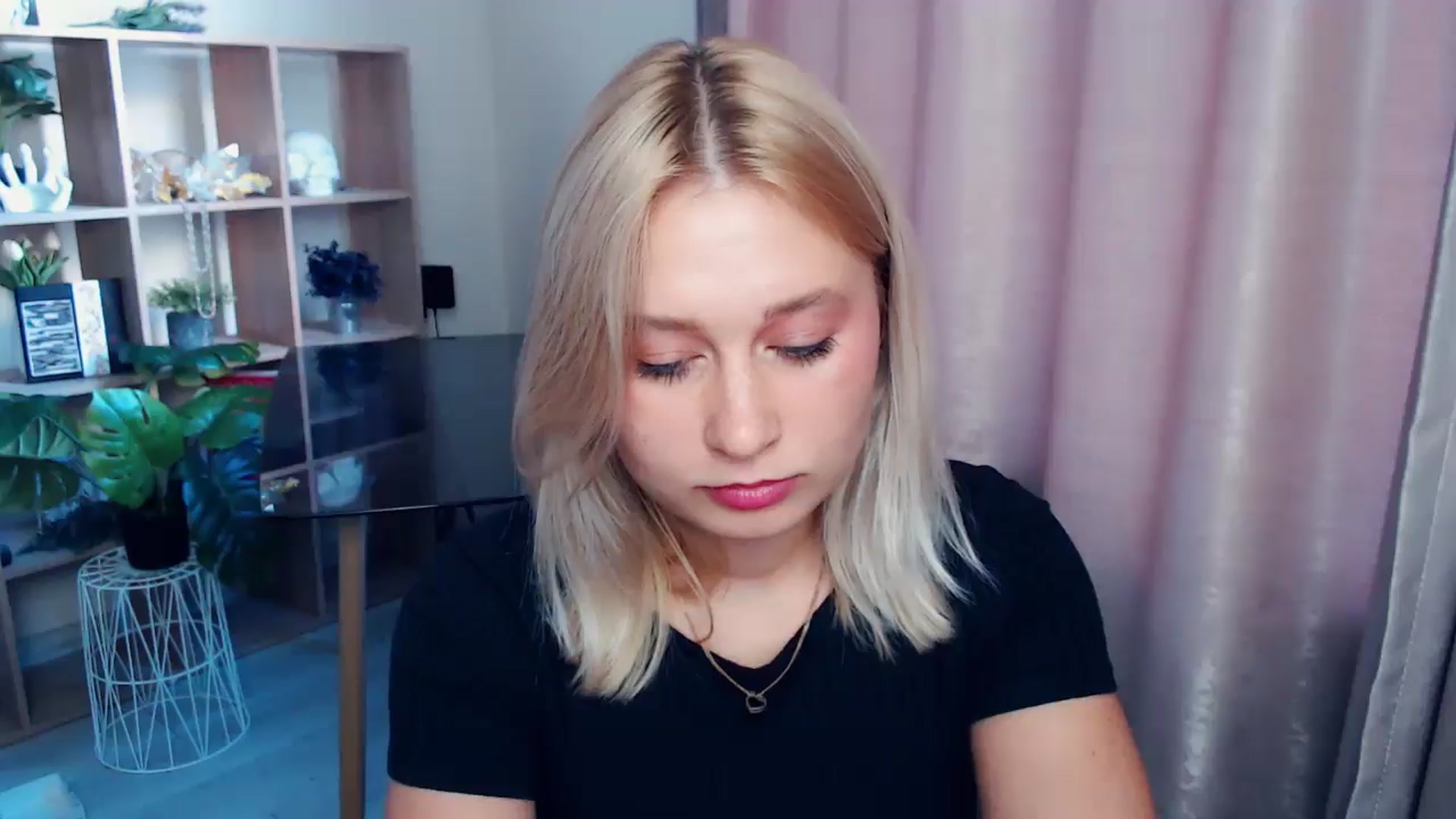 Gallery image thumbnail from Perfect_Star's myfreecams stream on, 09/07/2025, 16:18 image 9 of 20