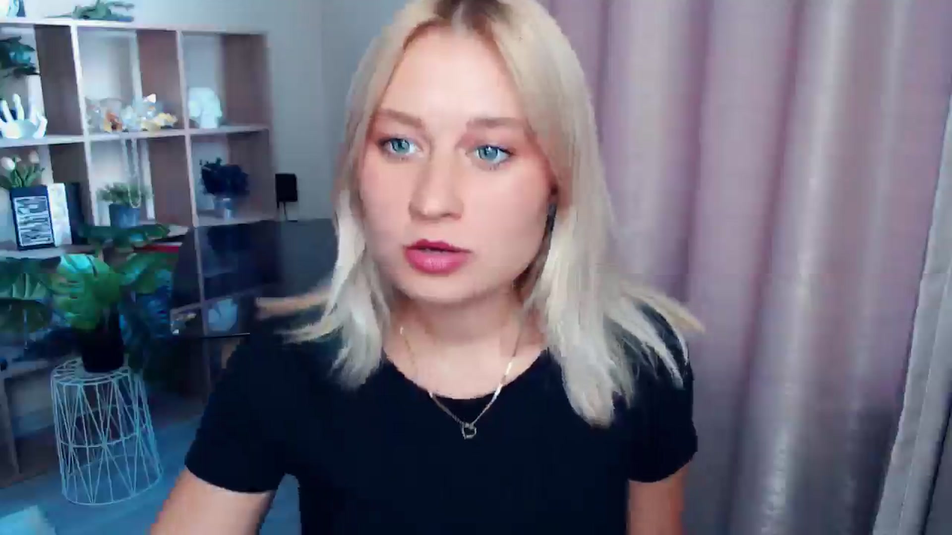 Gallery image thumbnail from Perfect_Star's myfreecams stream on, 09/07/2025, 16:18 image 11 of 20