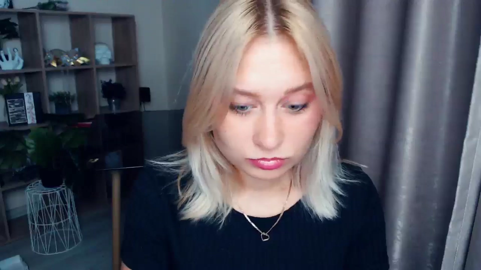 Gallery image thumbnail from Perfect_Star's myfreecams stream on, 09/07/2025, 16:52 image 11 of 20