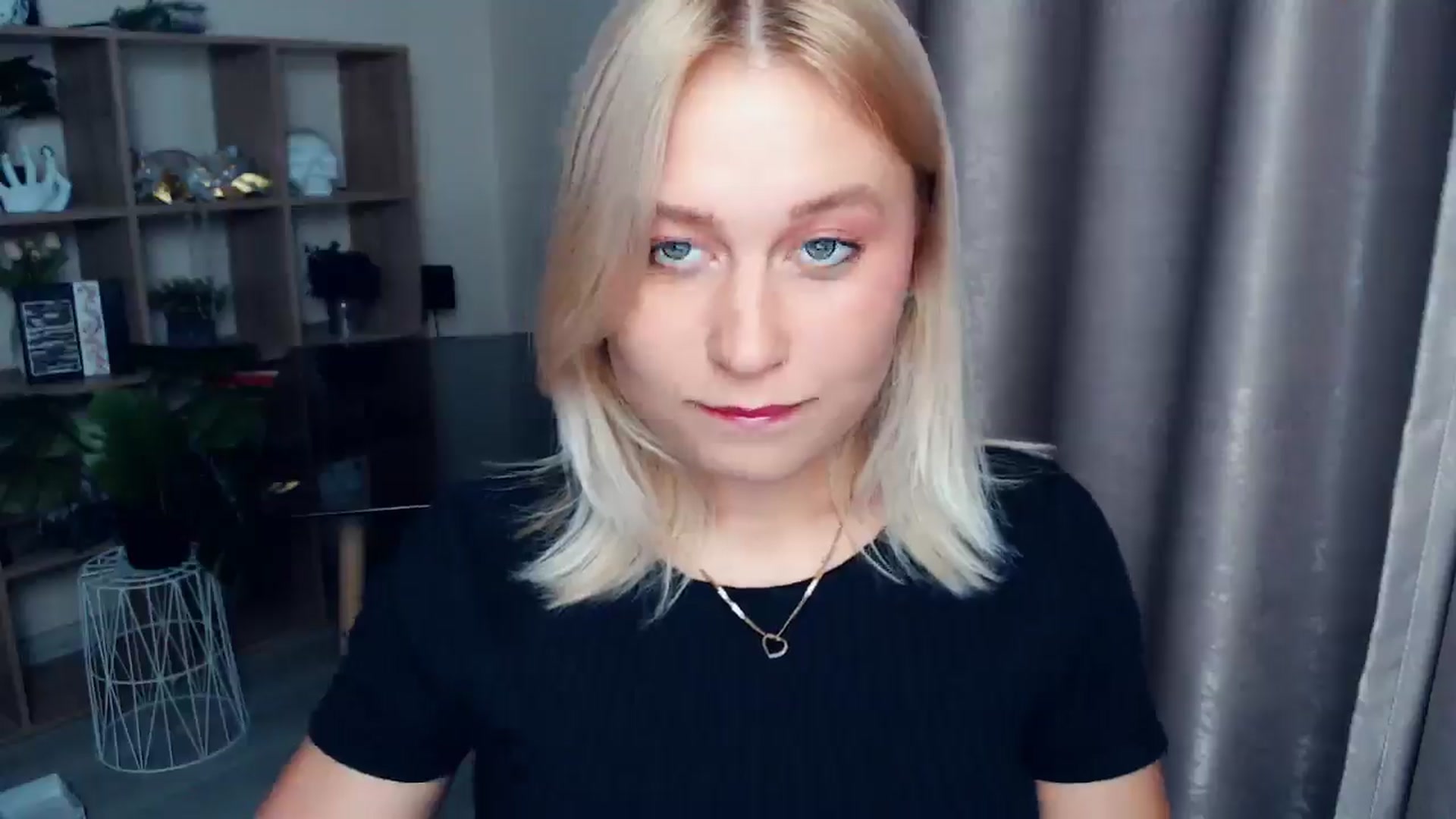 Gallery image thumbnail from Perfect_Star's myfreecams stream on, 09/07/2025, 16:52 image 13 of 20