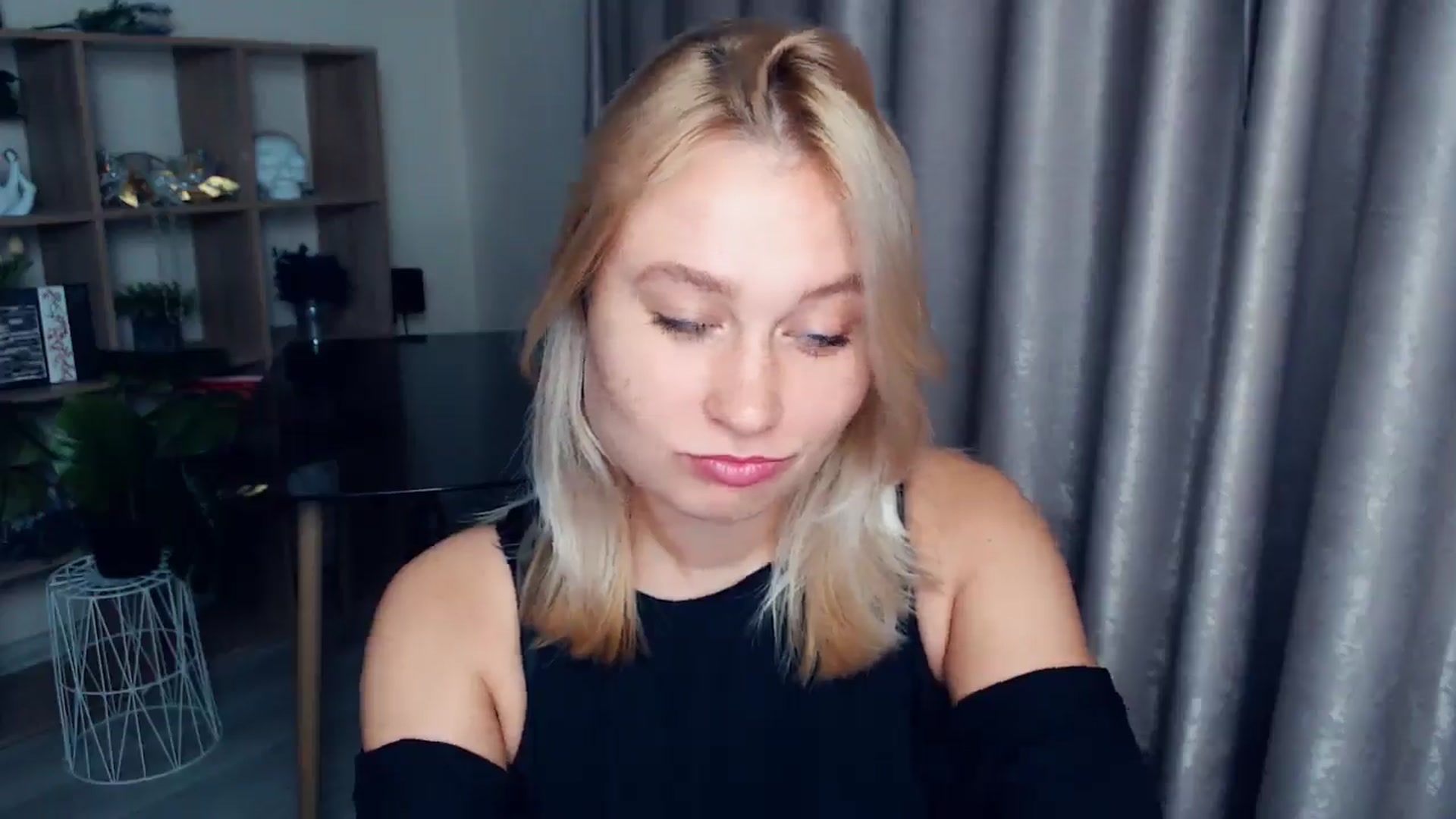 Gallery image thumbnail from Perfect_Star's myfreecams stream on, 09/08/2025, 17:48 image 4 of 20