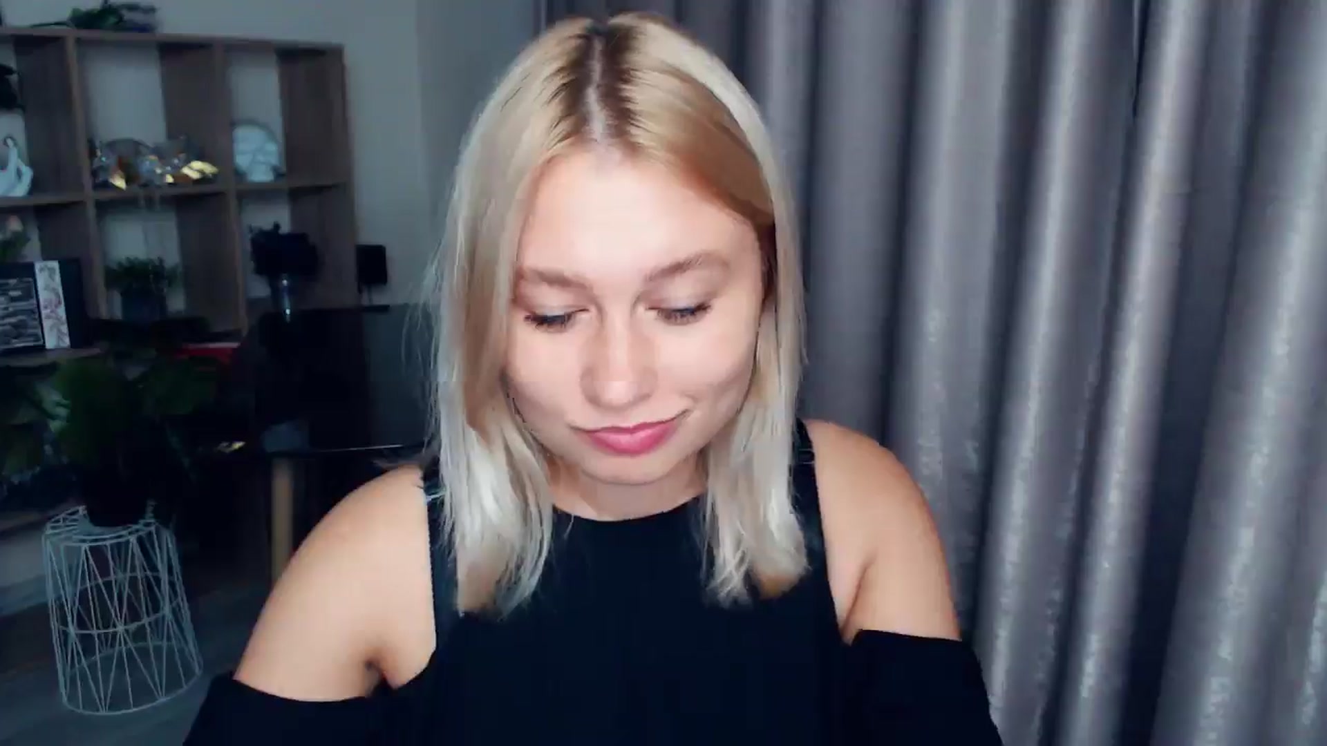 Gallery image thumbnail from Perfect_Star's myfreecams stream on, 09/08/2025, 17:48 image 11 of 20