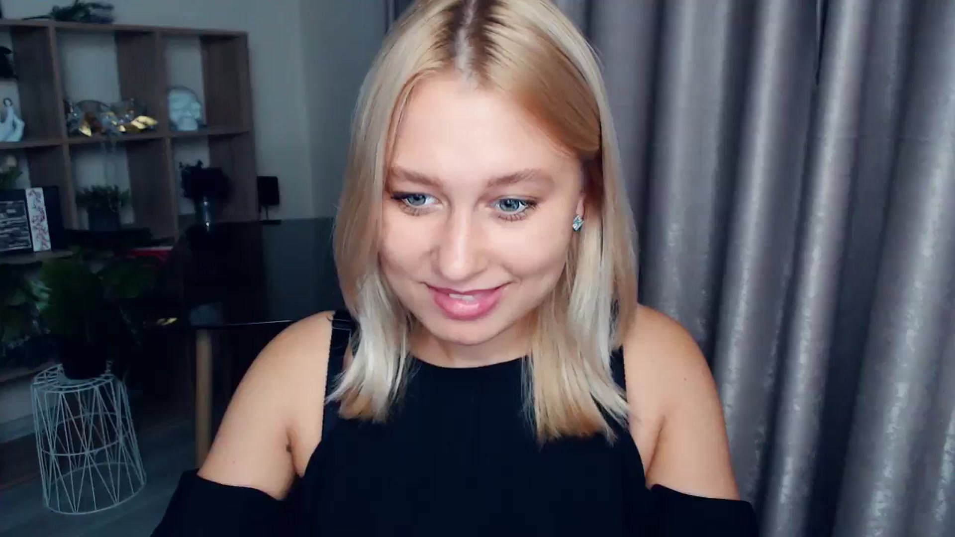 Gallery image thumbnail from Perfect_Star's myfreecams stream on, 09/08/2025, 17:48 image 16 of 20