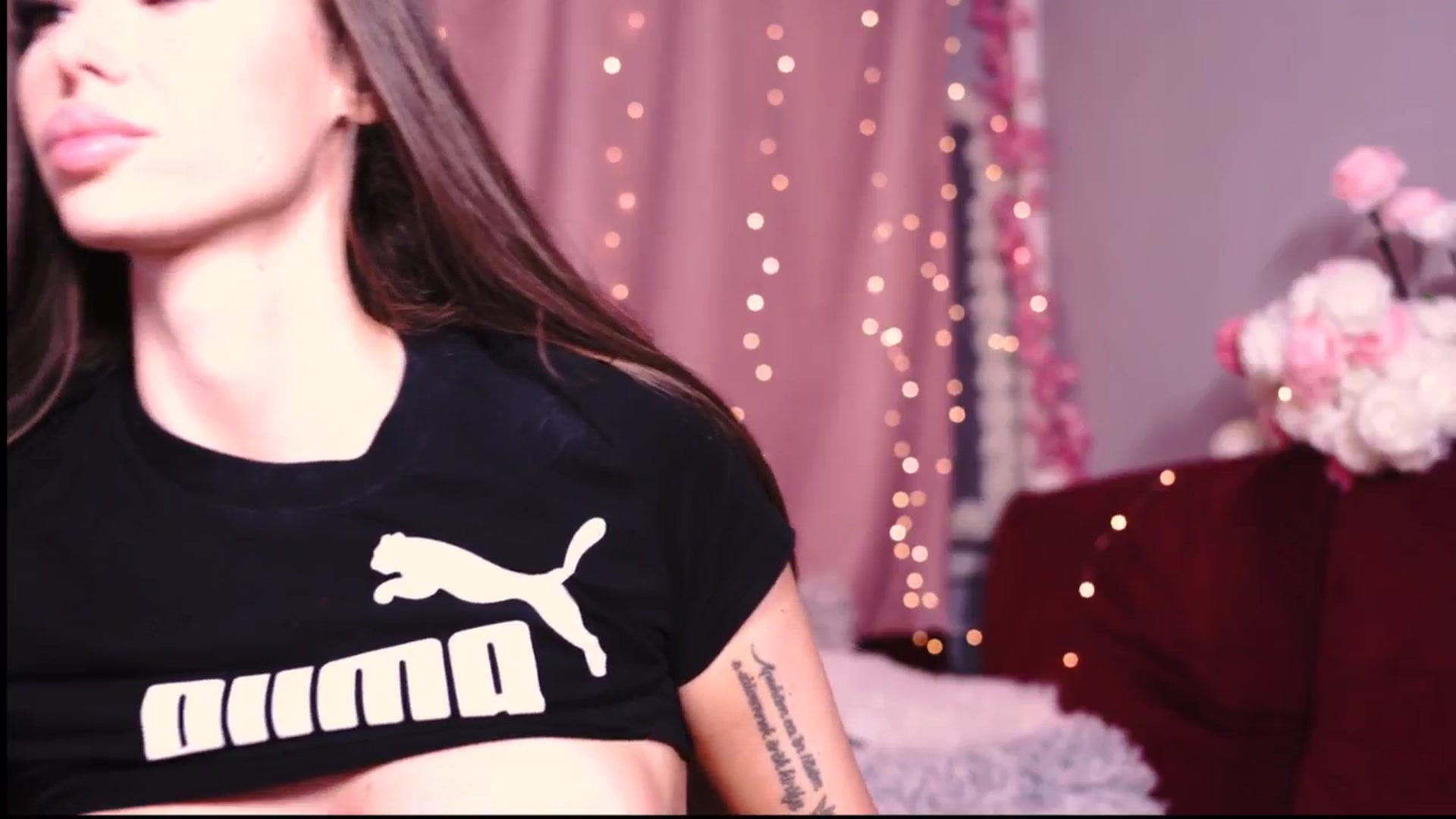 Gallery image thumbnail from Perfectview's myfreecams stream on, 04/06/2026, 20:07 image 8 of 20