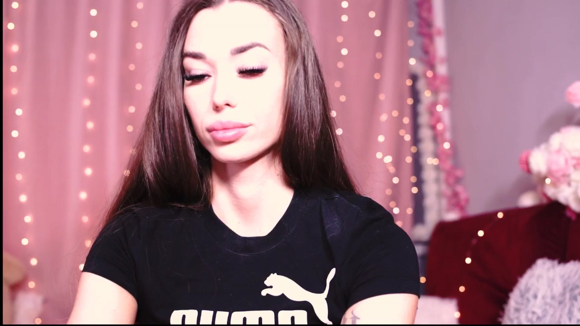 Gallery image thumbnail from Perfectview's myfreecams stream on, 04/06/2026, 20:07 image 4 of 20
