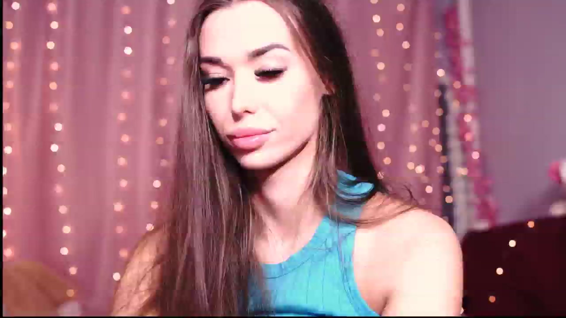 Gallery image thumbnail from Perfectview's myfreecams stream on, 04/18/2026, 15:00 image 6 of 20