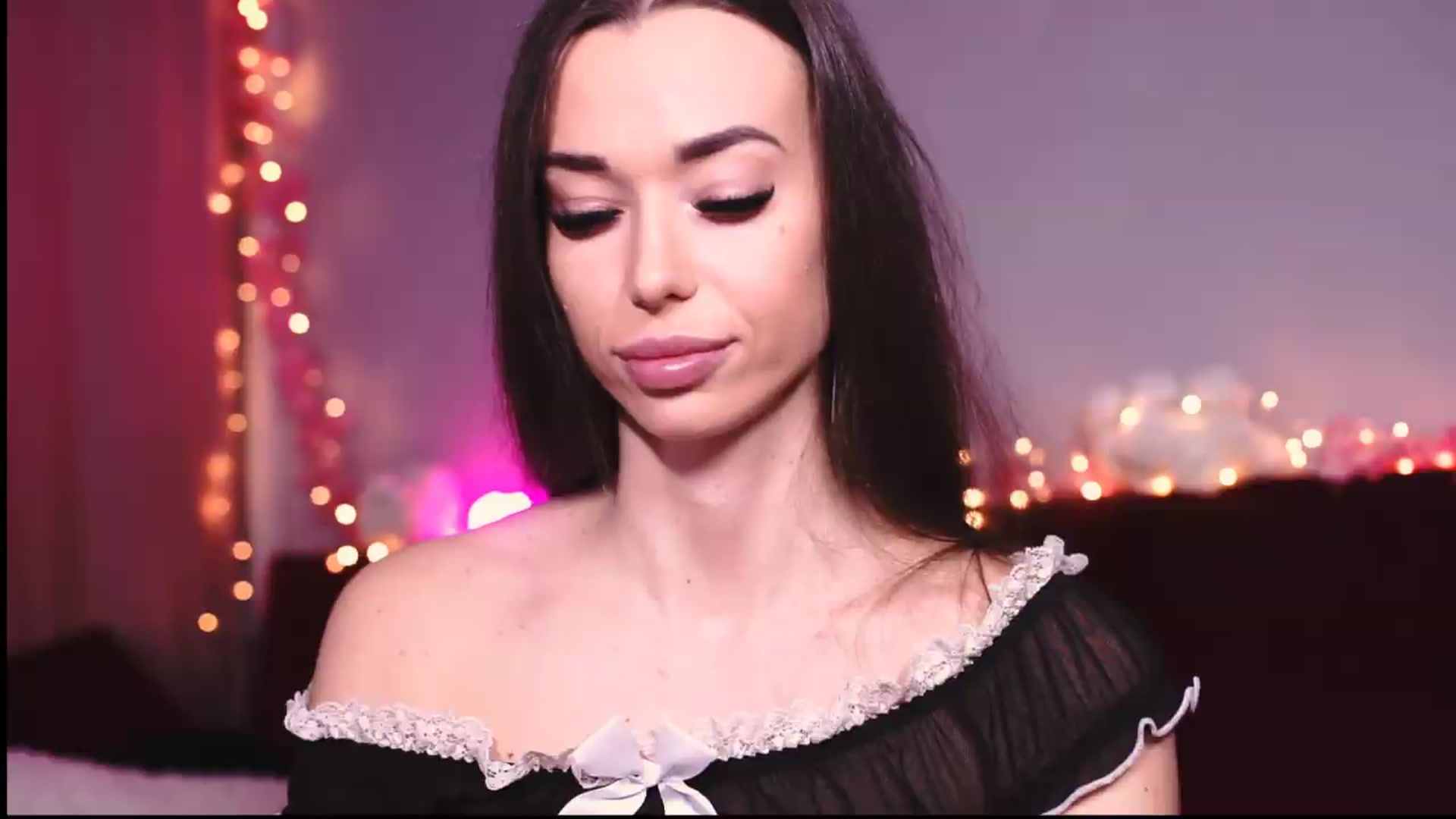 Gallery image thumbnail from Perfectview's myfreecams stream on, 06/06/2026, 13:26 image 13 of 20