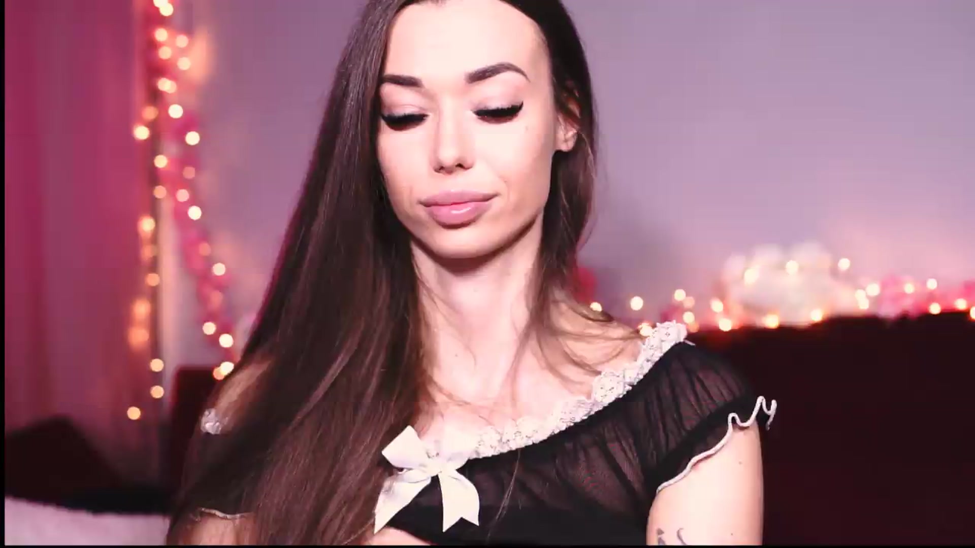 Gallery image thumbnail from Perfectview's myfreecams stream on, 06/06/2026, 13:26 image 9 of 20