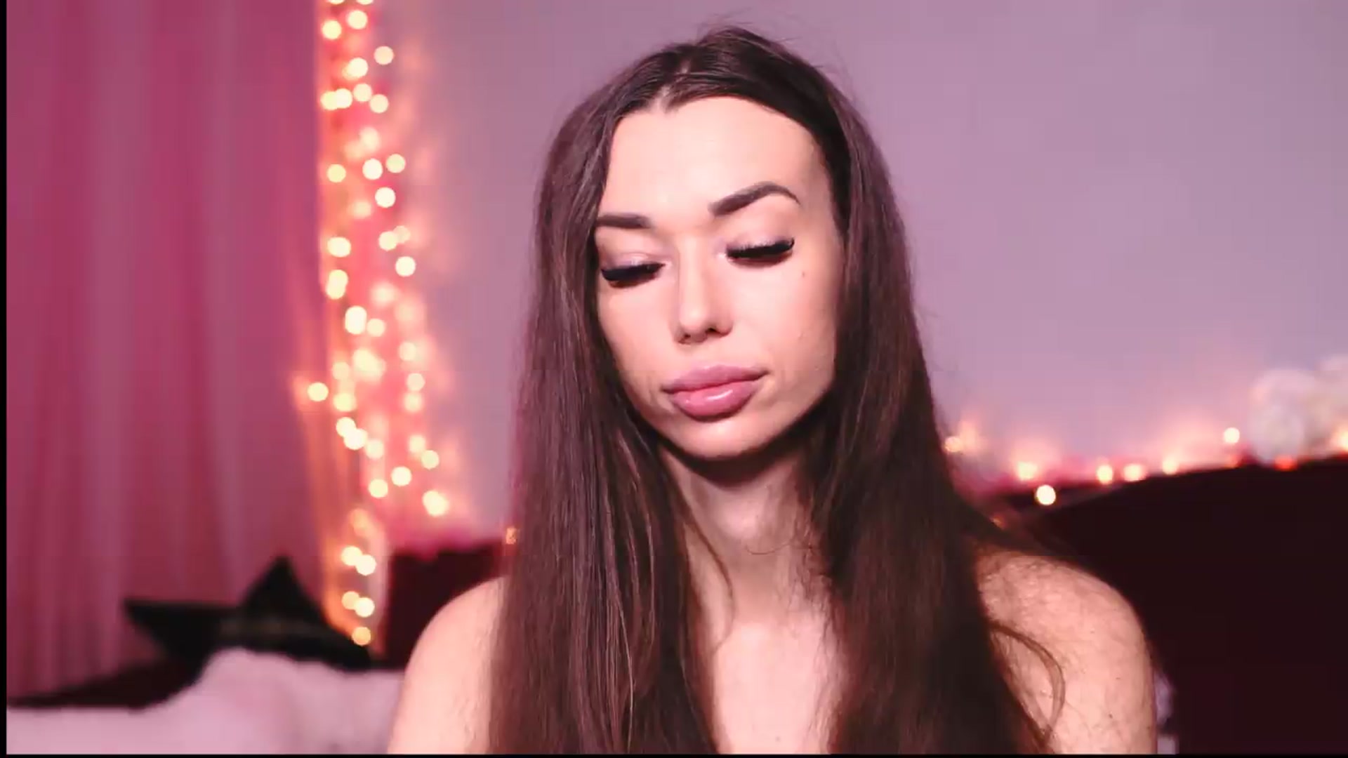Gallery image thumbnail from Perfectview's myfreecams stream on, 06/22/2026, 06:14 image 20 of 20