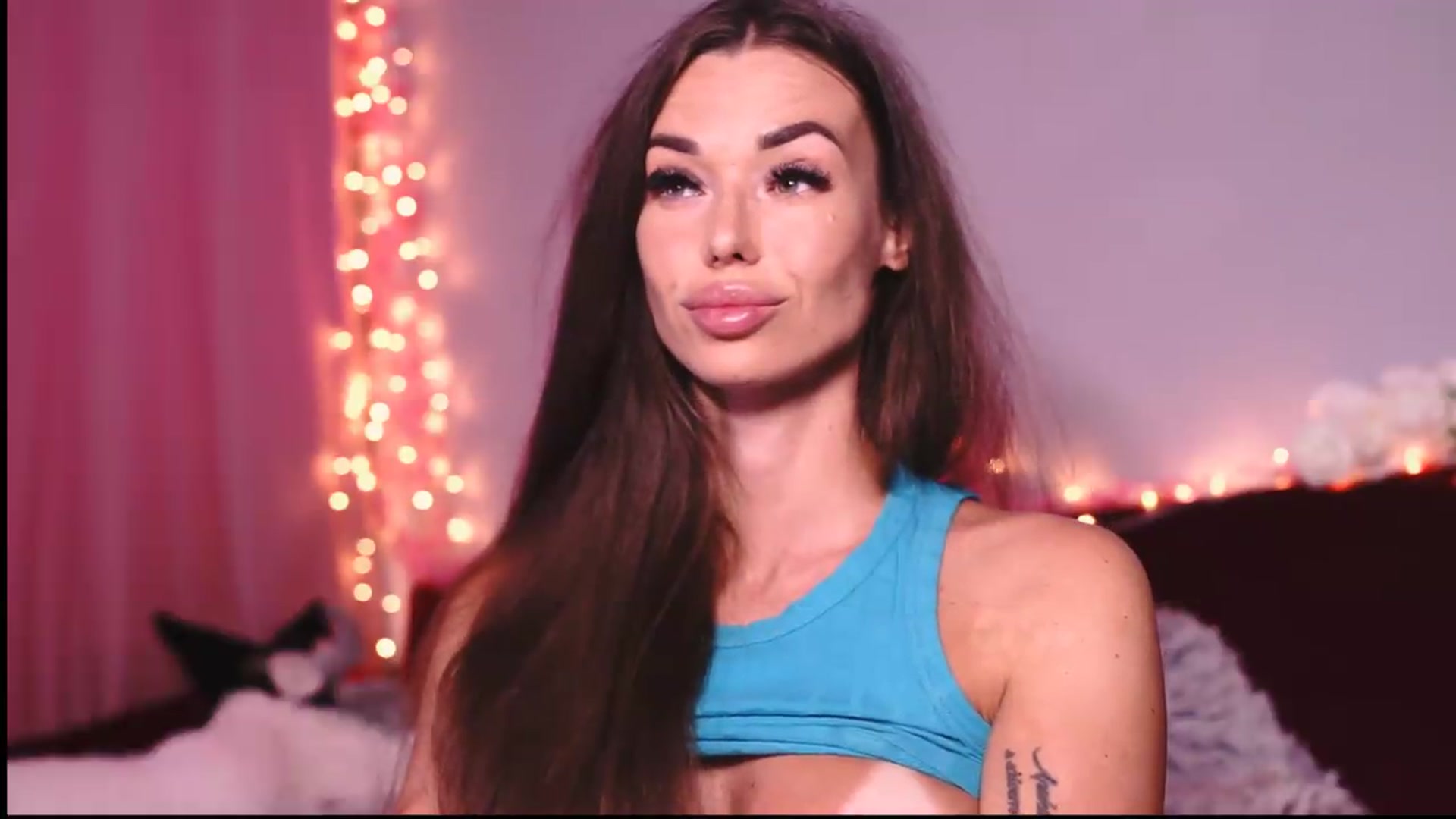 Gallery image thumbnail from Perfectview's myfreecams stream on, 07/02/2026, 18:24 image 10 of 20