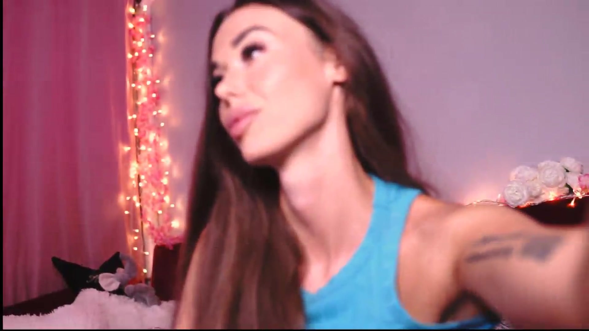 Gallery image thumbnail from Perfectview's myfreecams stream on, 07/02/2026, 18:24 image 14 of 20