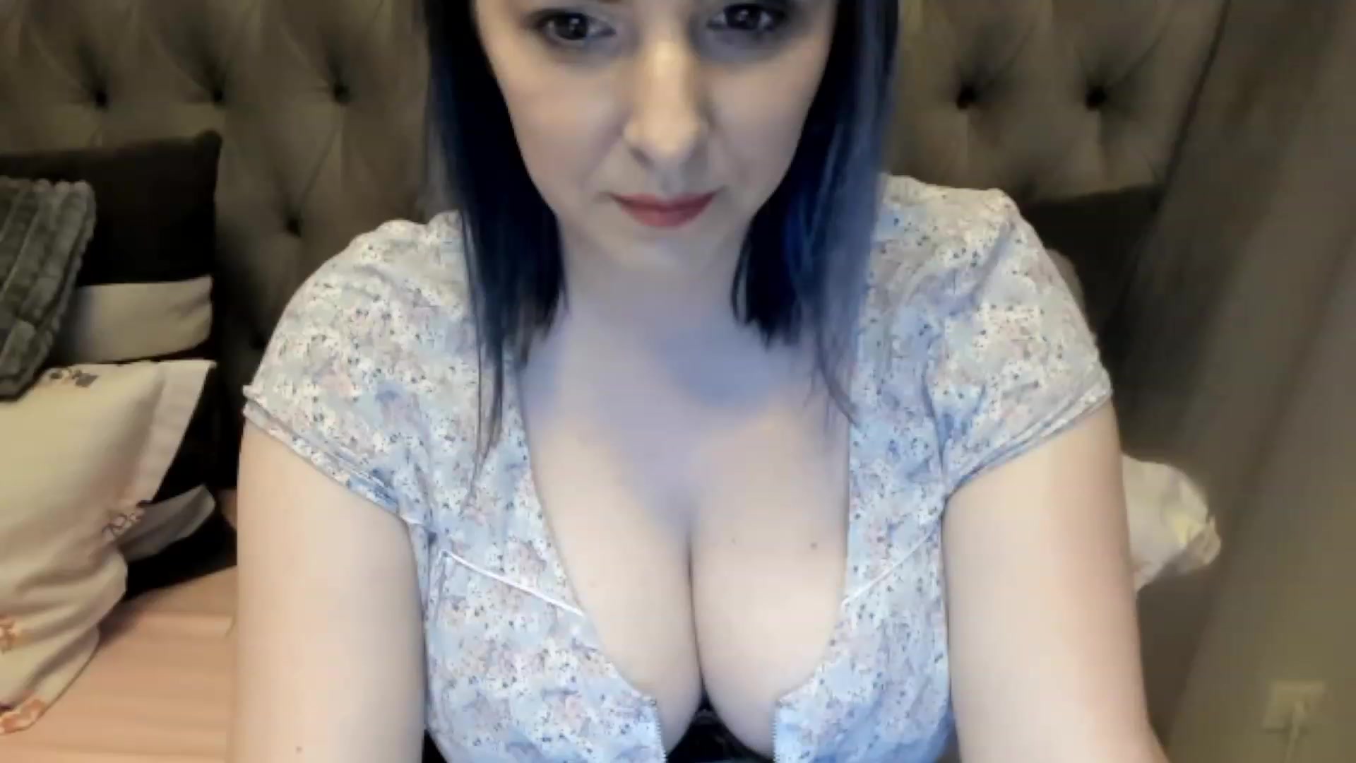 Gallery image thumbnail from PerkyBlinders's myfreecams stream on, 01/29/2023, 15:25 image 20 of 20