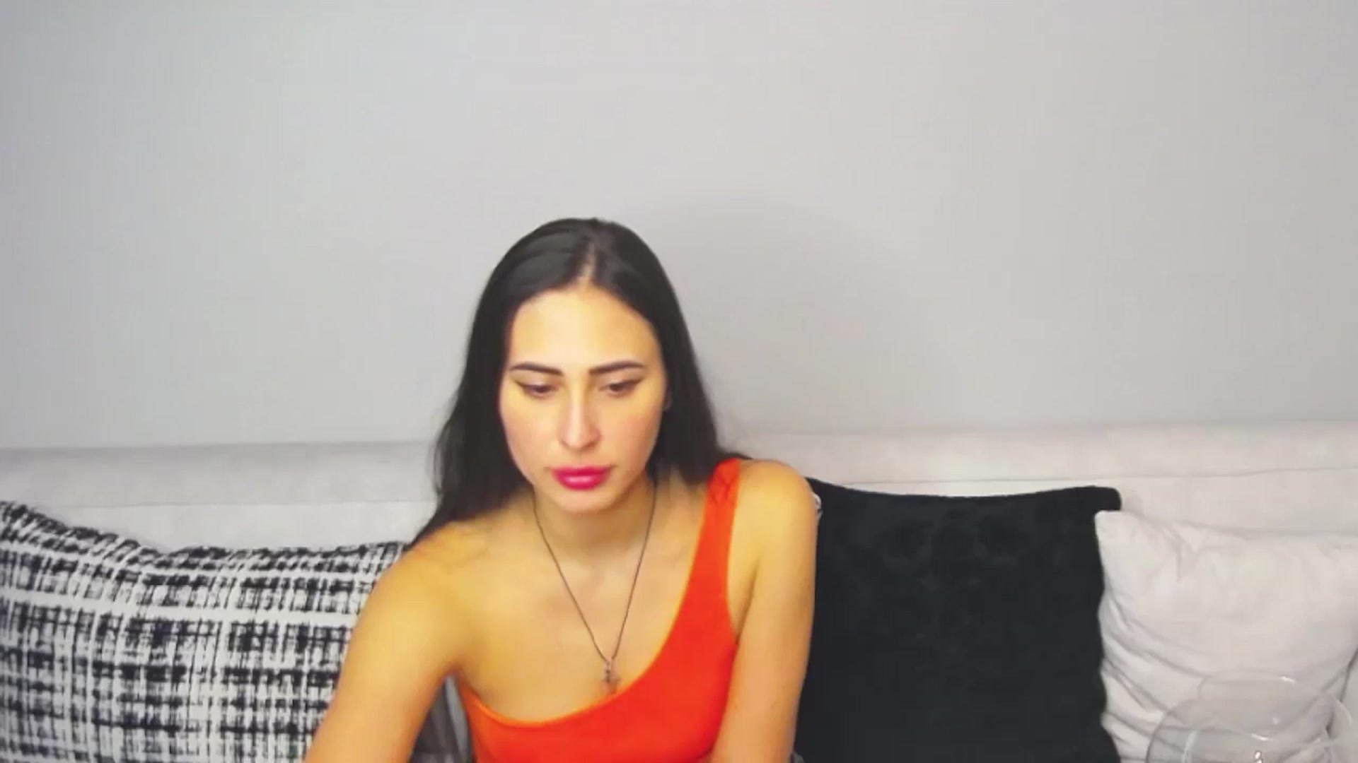 Gallery image thumbnail from PerkyCherry's myfreecams stream on, 04/06/2025, 19:00 image 14 of 20
