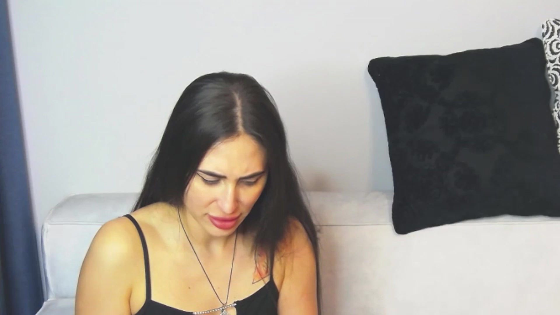 Gallery image thumbnail from PerkyCherry's myfreecams stream on, 05/03/2025, 17:50 image 18 of 20