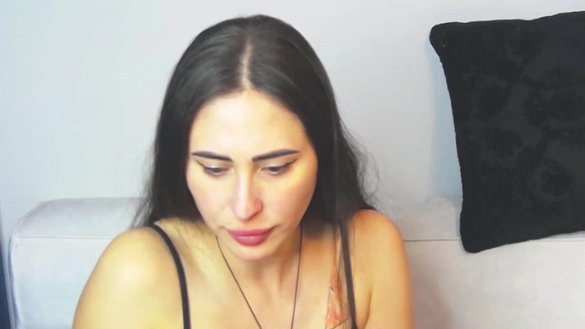 Gallery image thumbnail from PerkyCherry's myfreecams stream on, 05/03/2025, 17:50 image 19 of 20