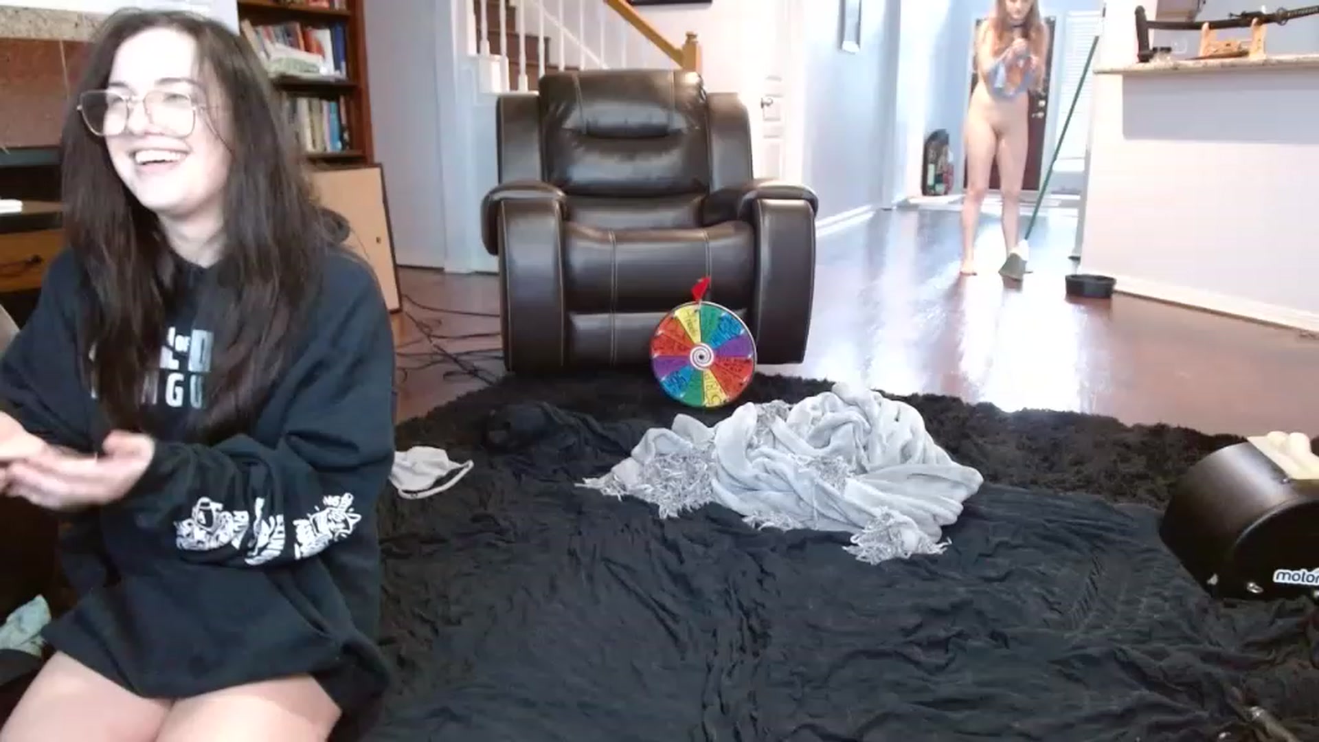 Gallery image thumbnail from Perkybunny's myfreecams stream on, 03/18/2023, 22:47 image 7 of 20